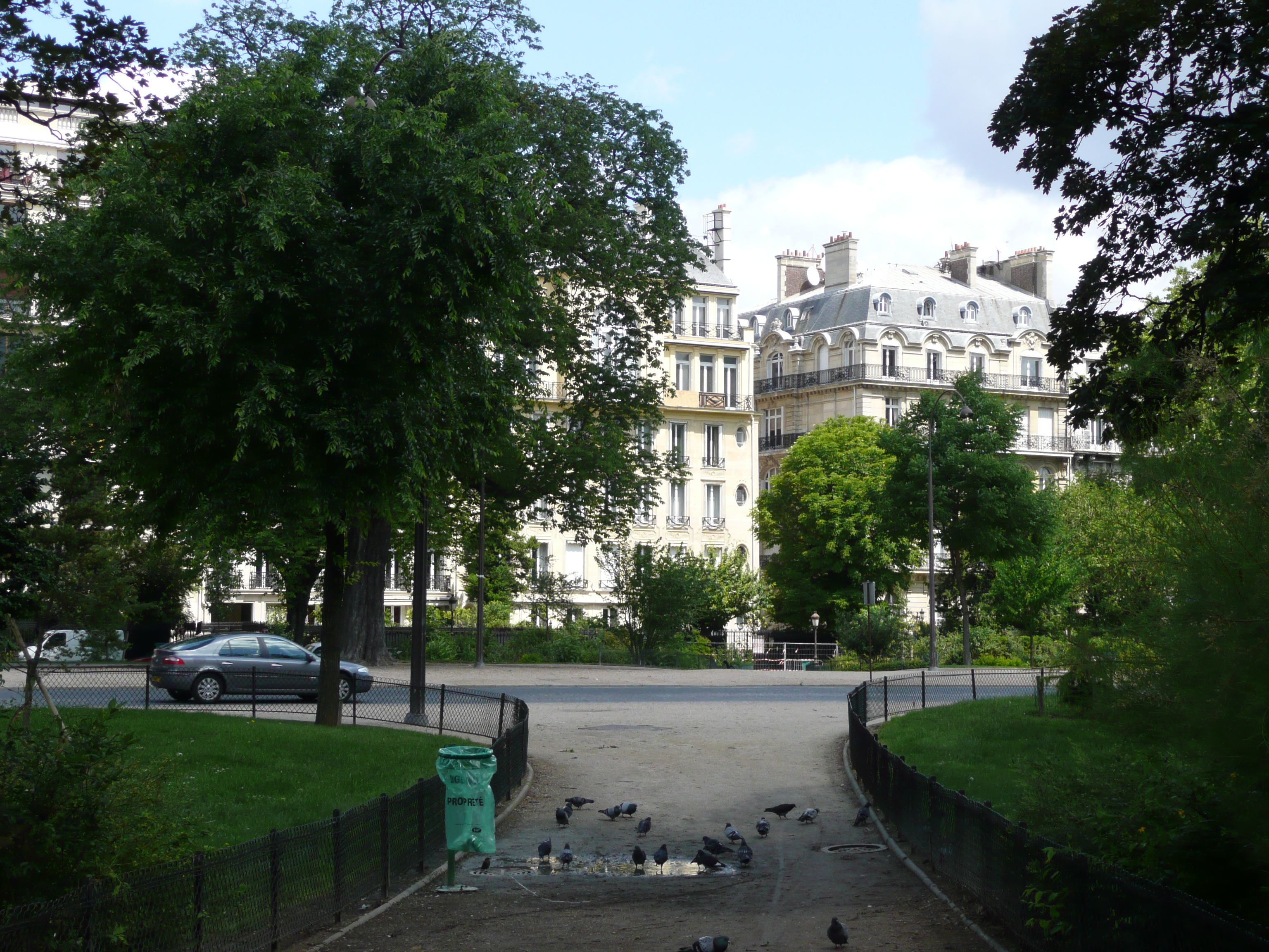 Picture France Paris Avenue Foch 2007-06 170 - Center Avenue Foch