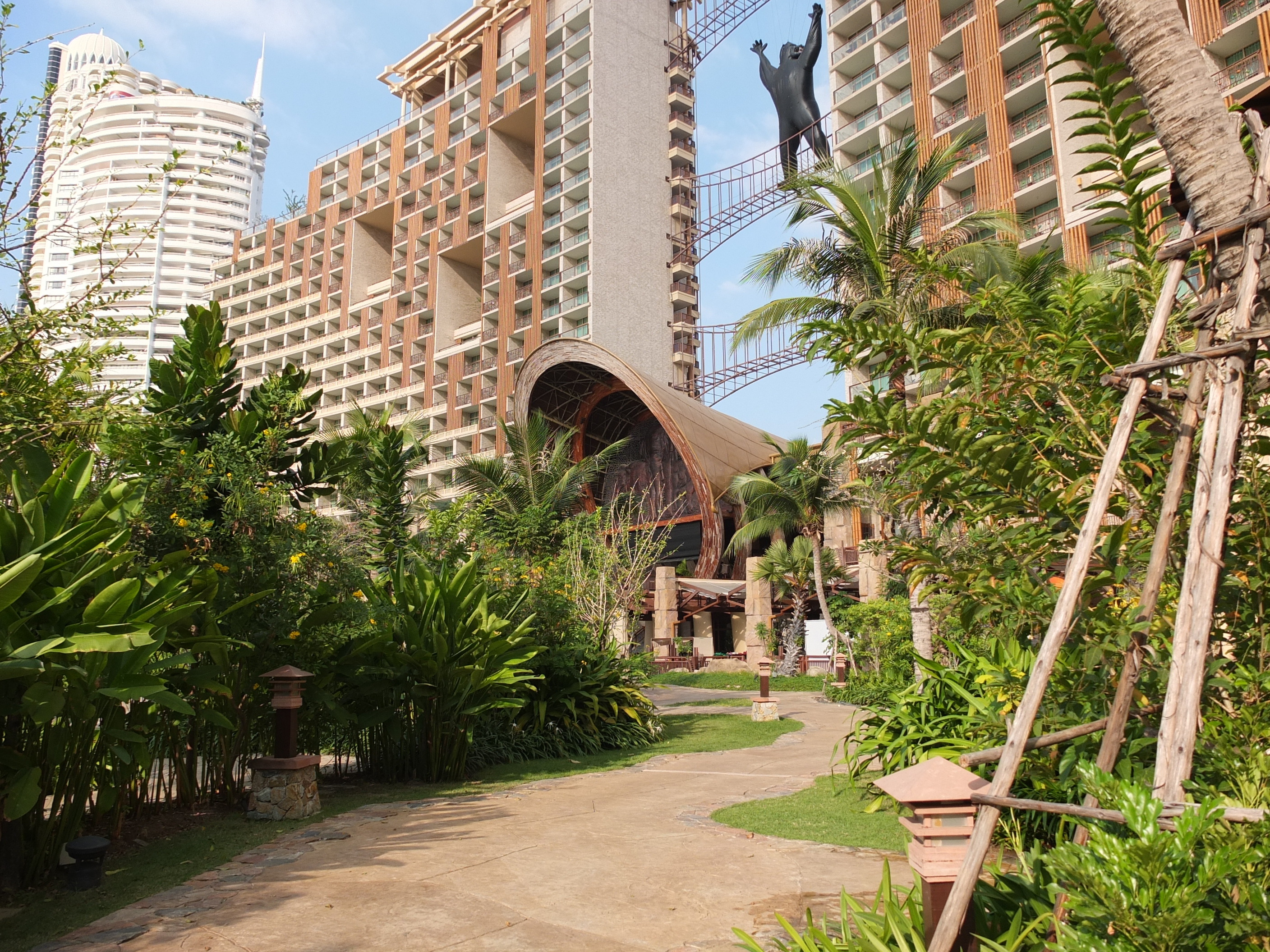 Picture Thailand Pattaya Centara Hotel 2011-12 61 - History Centara Hotel