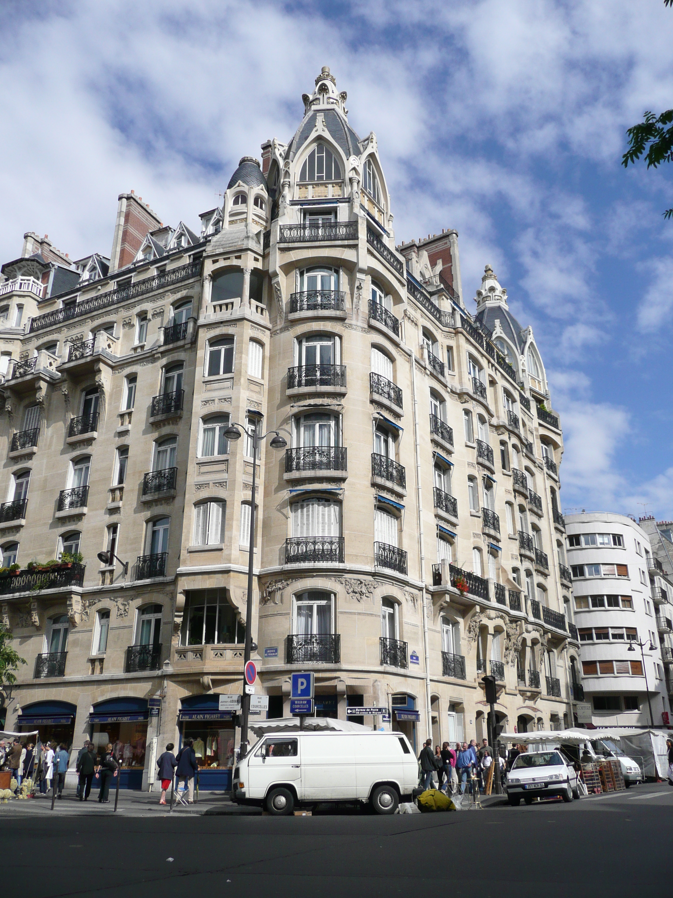 Picture France Paris 17th Arrondissement Avenue de Wagram 2007-05 44 - Tour Avenue de Wagram