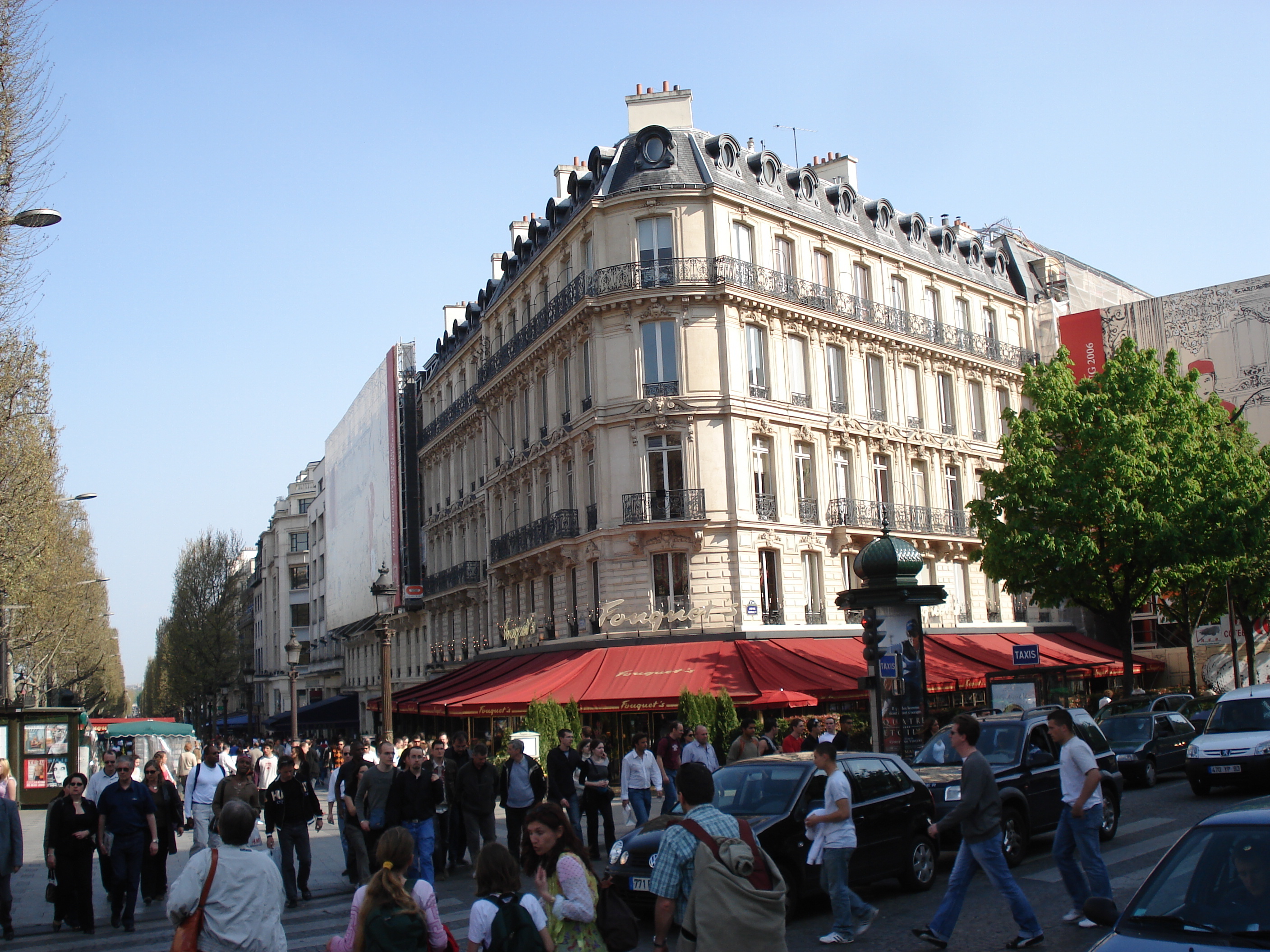 Picture France Paris Champs Elysees 2006-04 35 - Around Champs Elysees