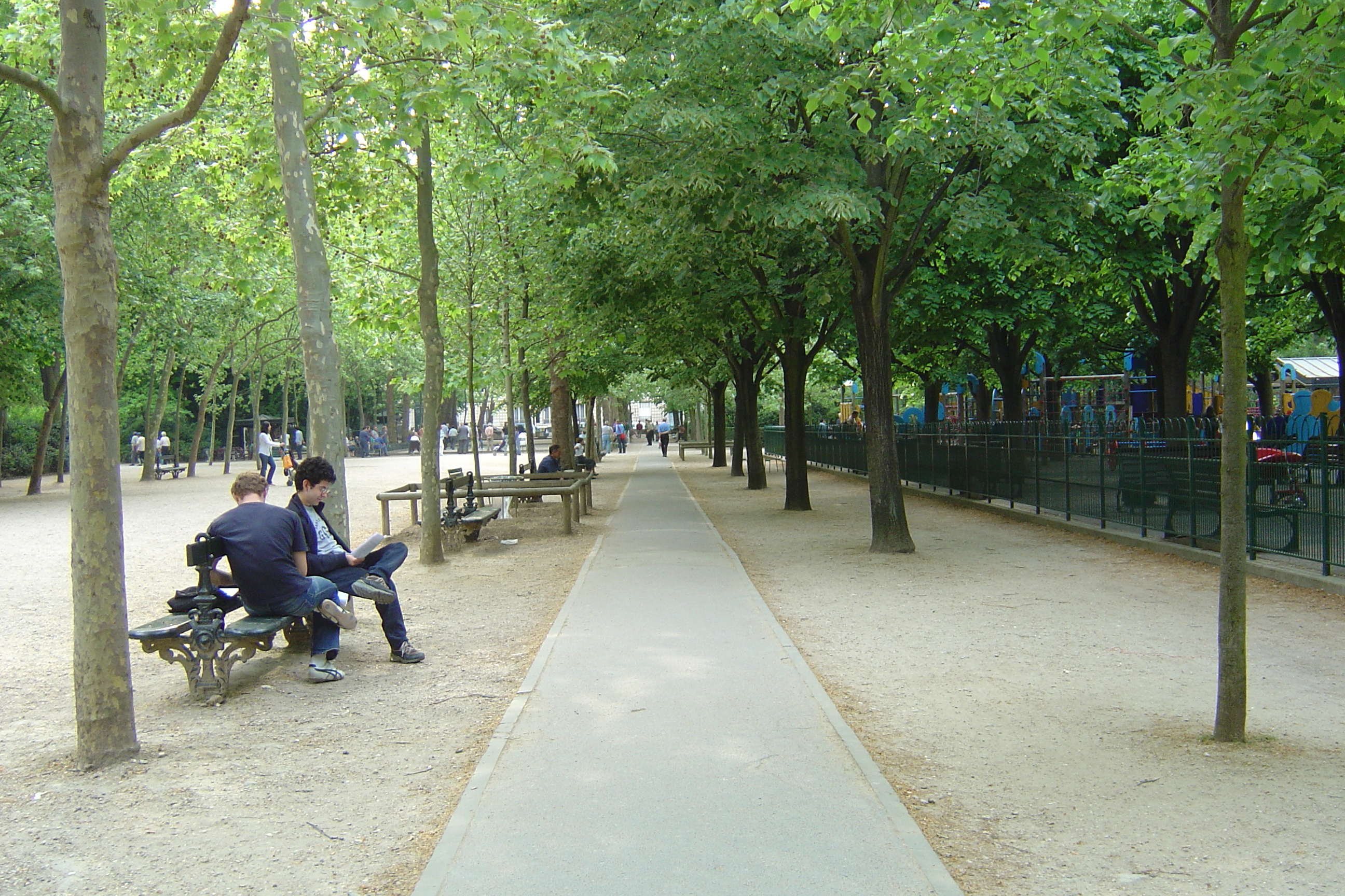 Picture France Paris Luxembourg Garden 2007-04 184 - Tour Luxembourg Garden