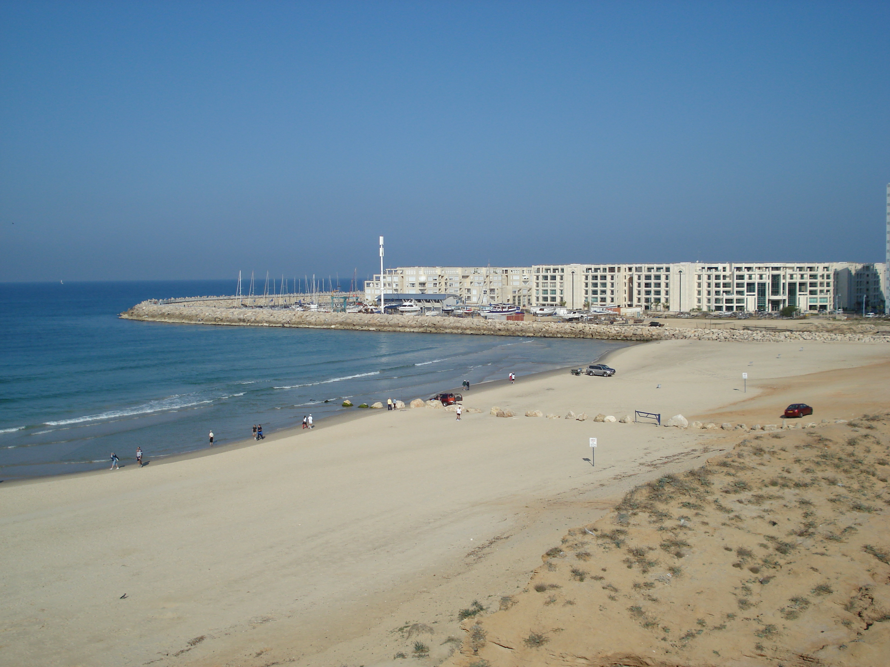 Picture Israel Herzliya 2006-12 13 - Tours Herzliya