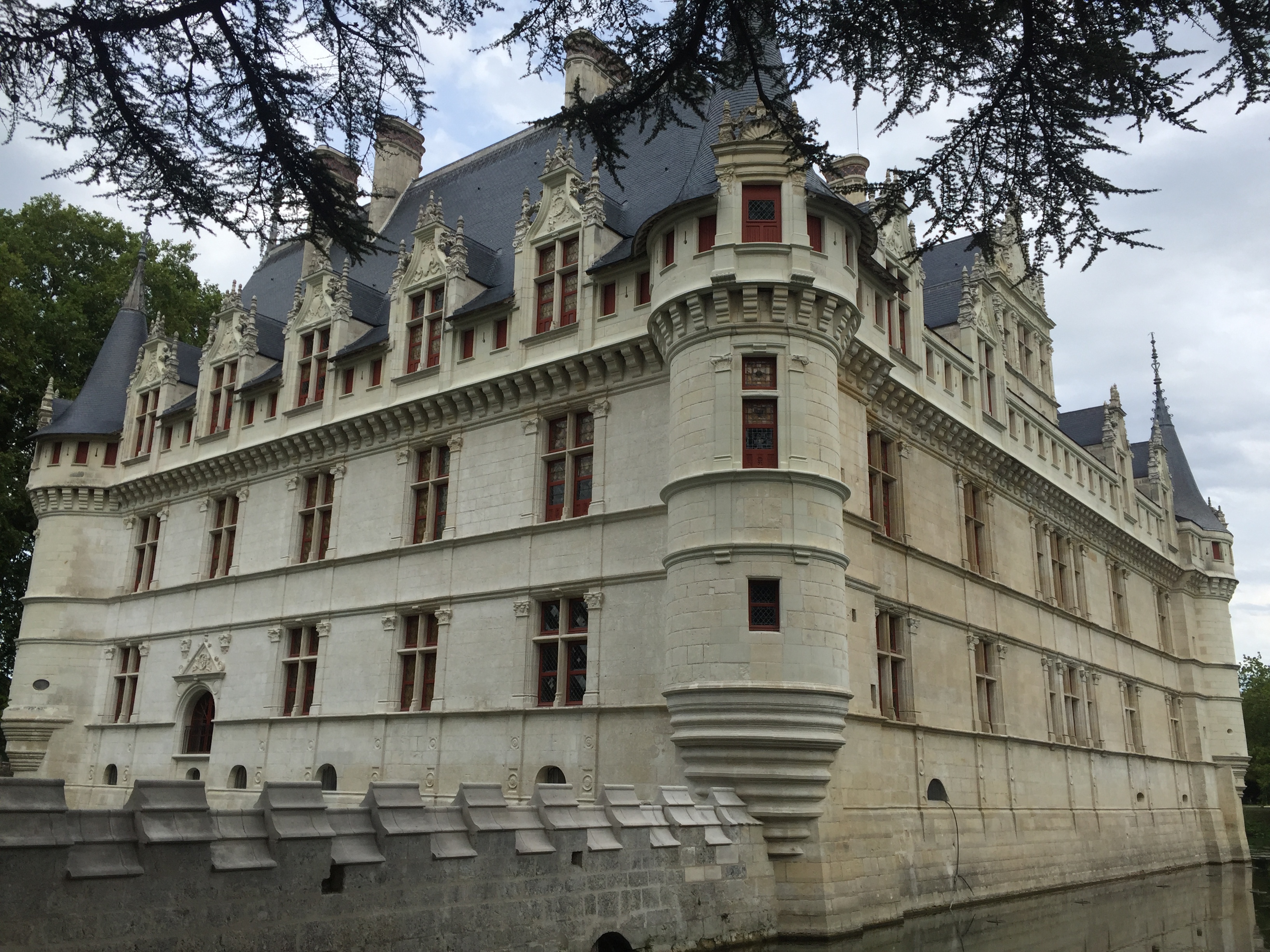 Picture France Azay-le-Rideau Castle 2017-08 12 - Recreation Azay-le-Rideau Castle