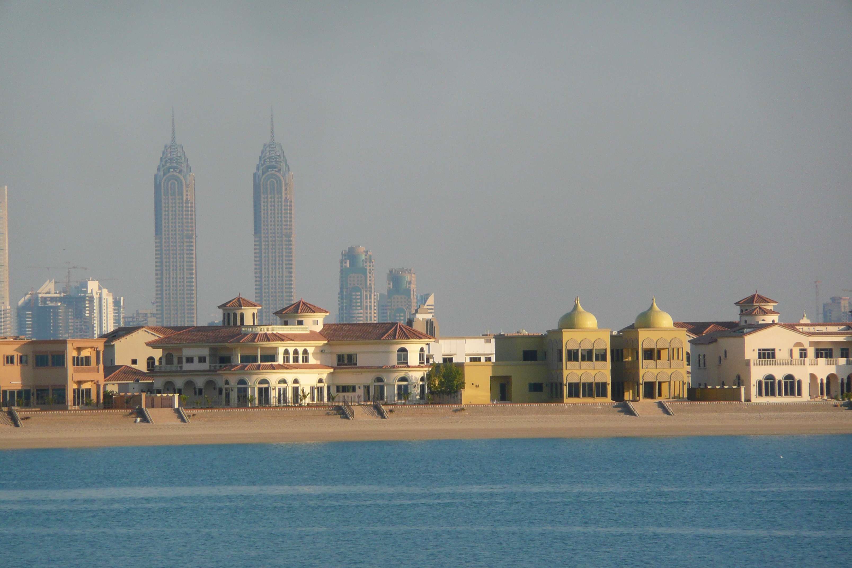 Picture United Arab Emirates Dubai Palm Jumeirah 2009-01 19 - Recreation Palm Jumeirah