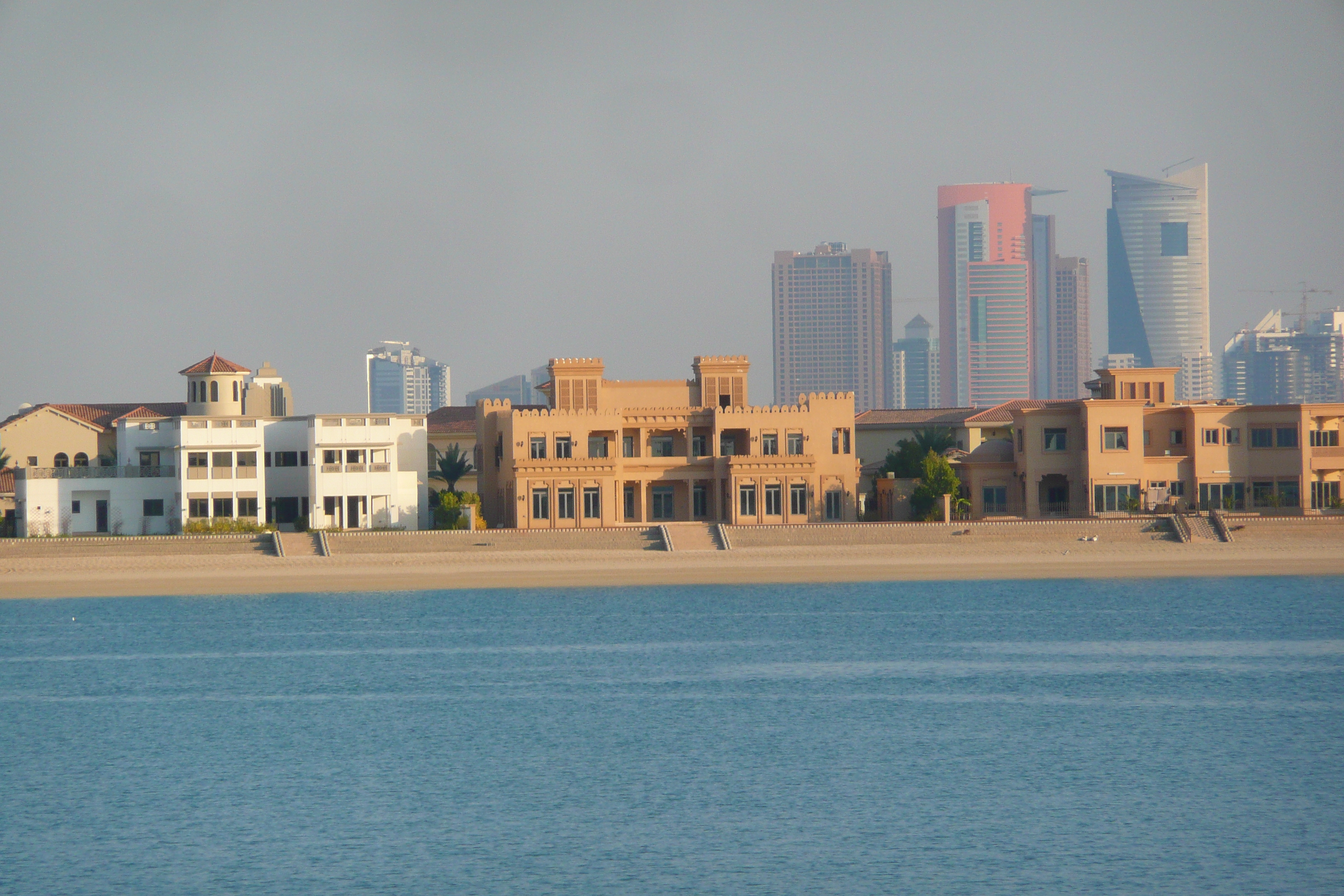 Picture United Arab Emirates Dubai Palm Jumeirah 2009-01 23 - Around Palm Jumeirah