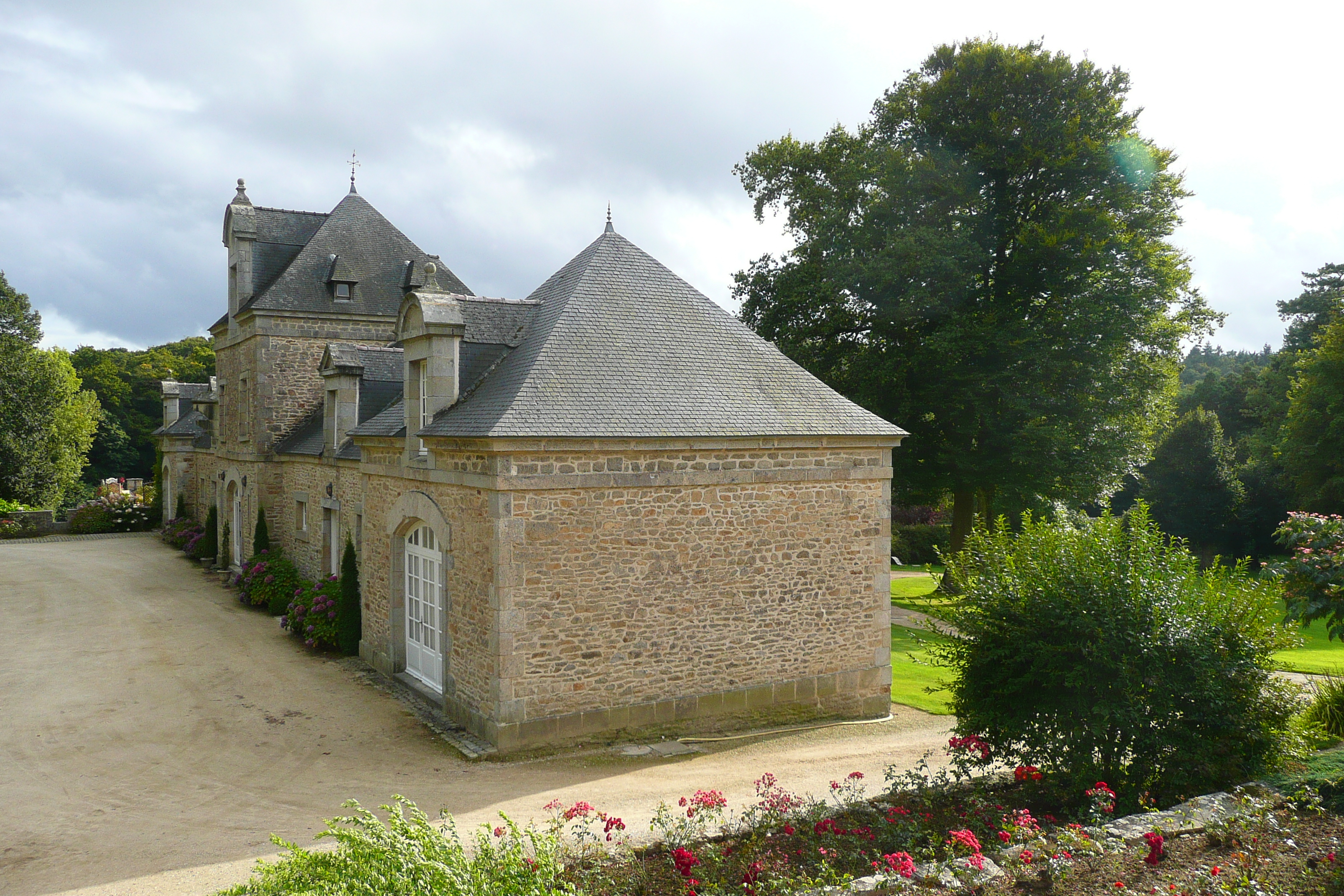 Picture France Locguenole Castle Hotel 2008-07 17 - Tour Locguenole Castle Hotel