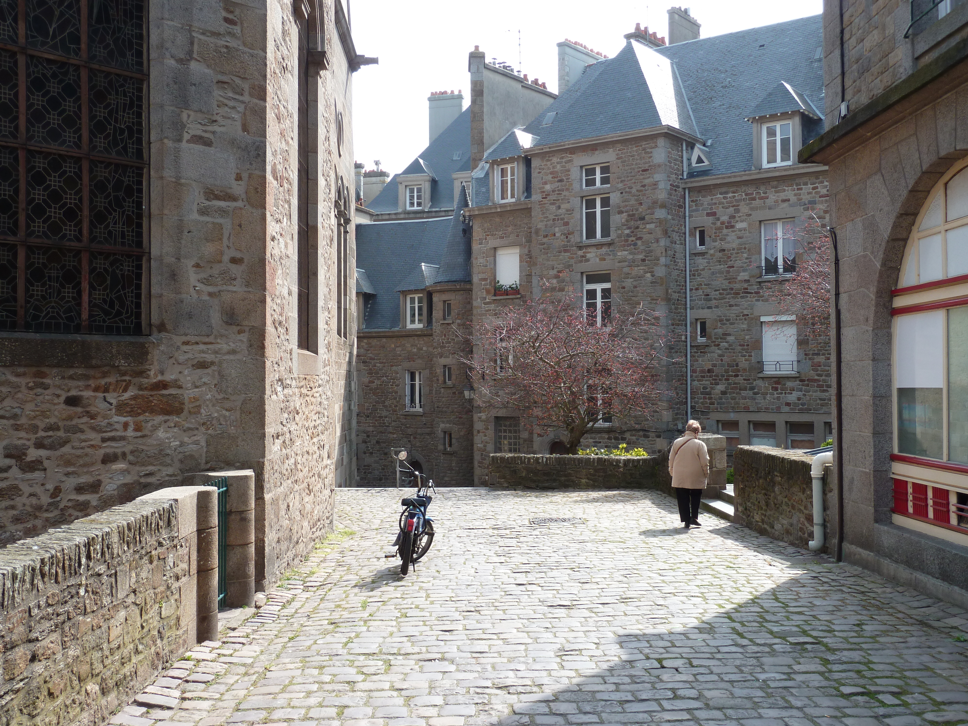 Picture France St Malo 2010-04 7 - Journey St Malo