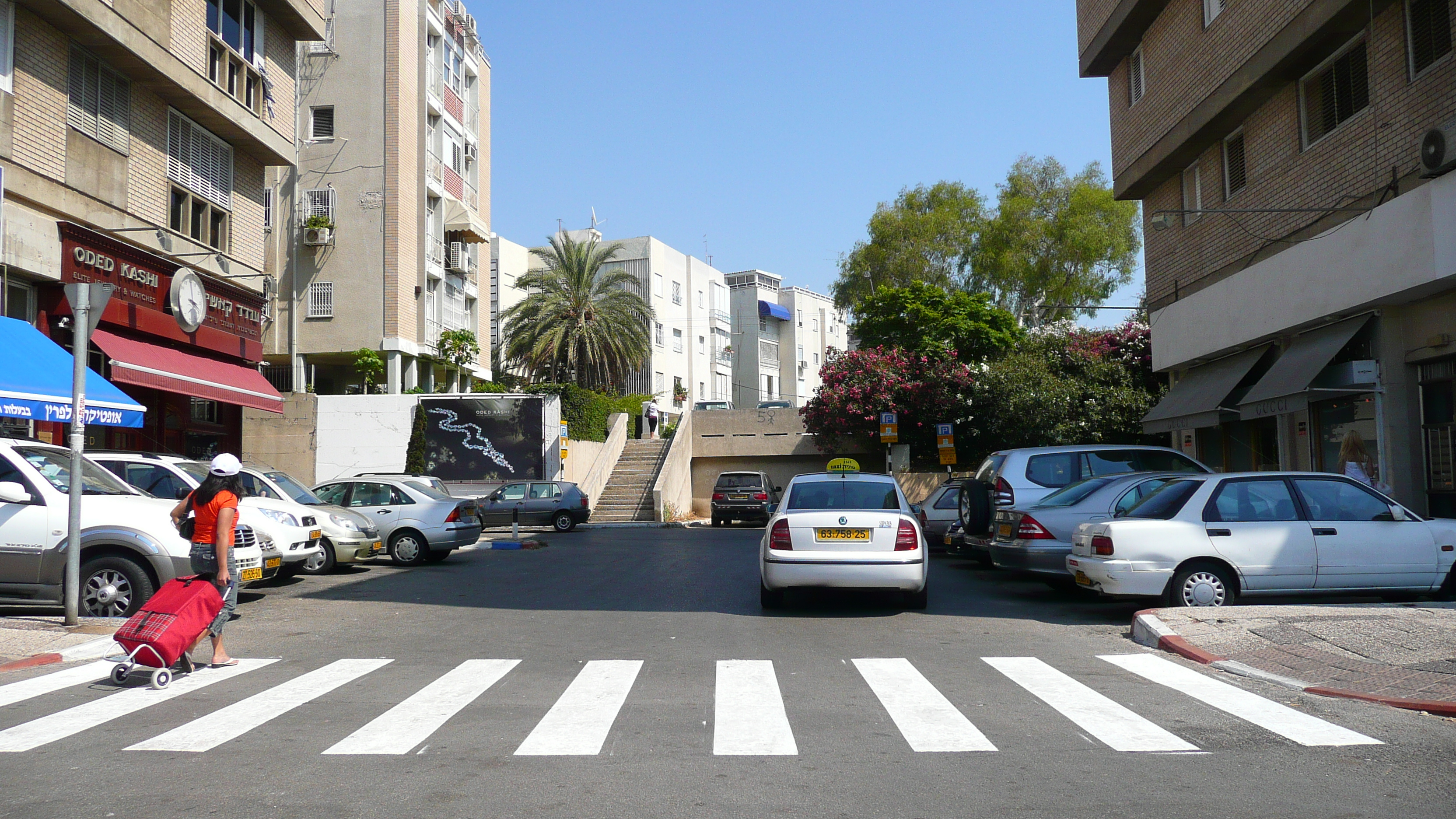 Picture Israel Tel Aviv Kikar Hamedina 2007-06 28 - Journey Kikar Hamedina