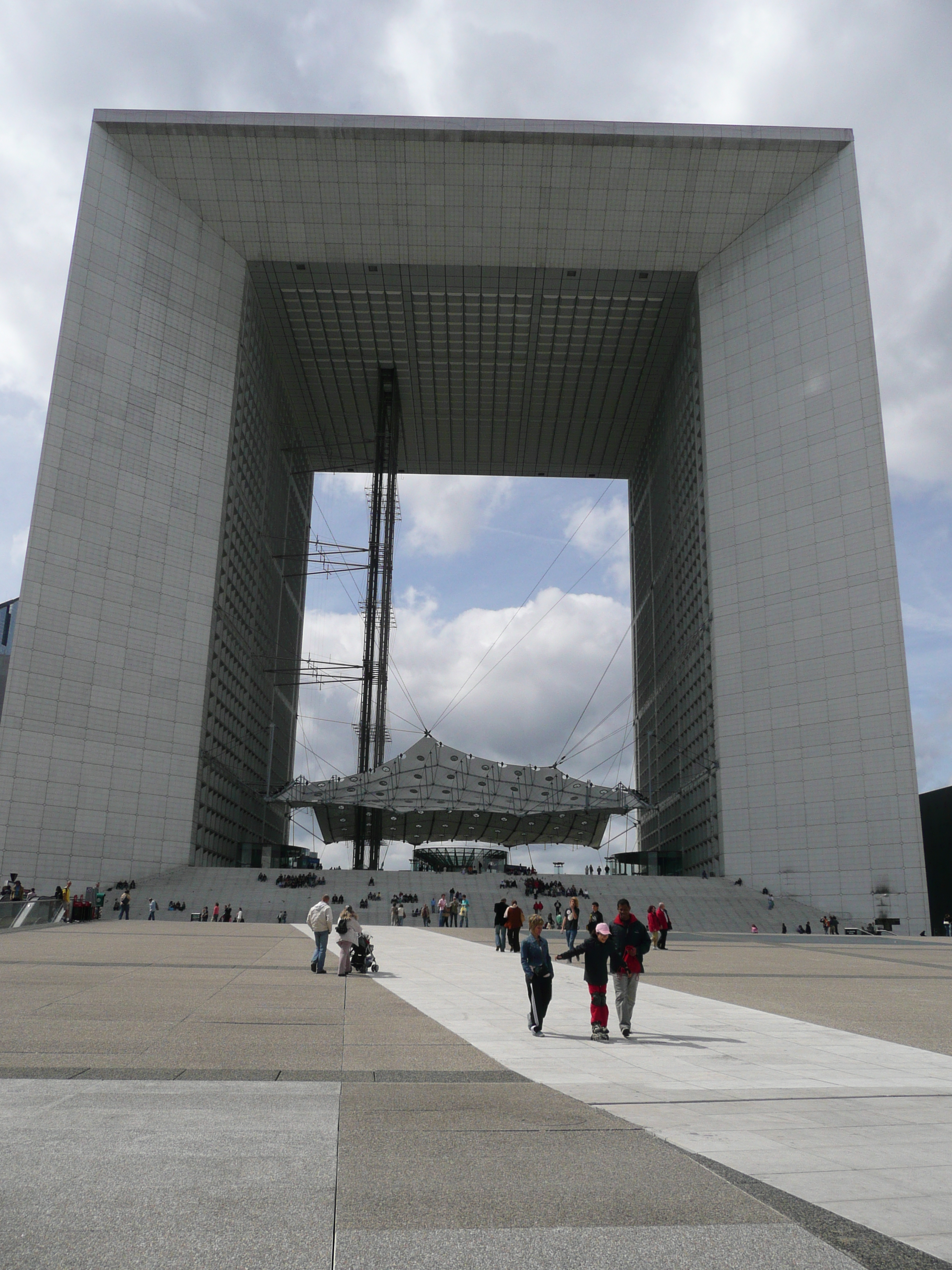 Picture France Paris La Defense 2007-05 96 - Around La Defense