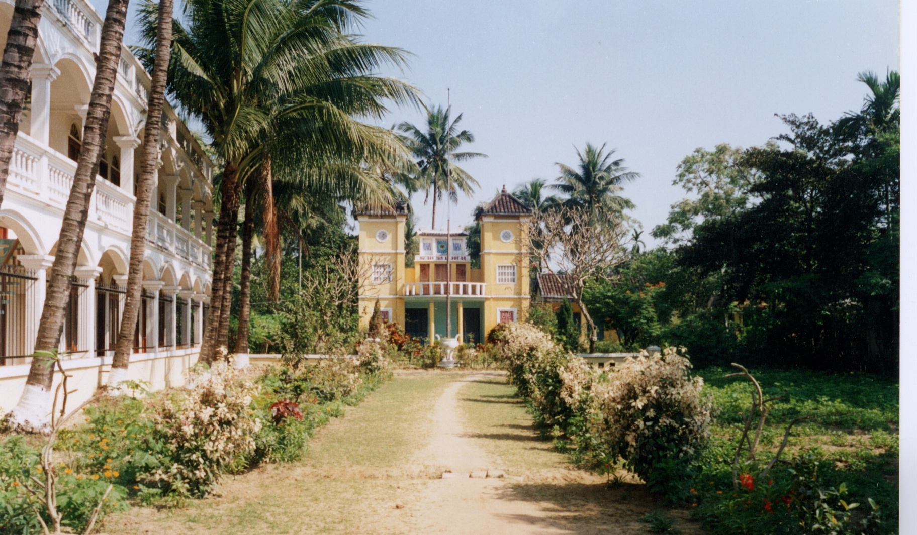 Picture Vietnam 1996-03 13 - Journey Vietnam