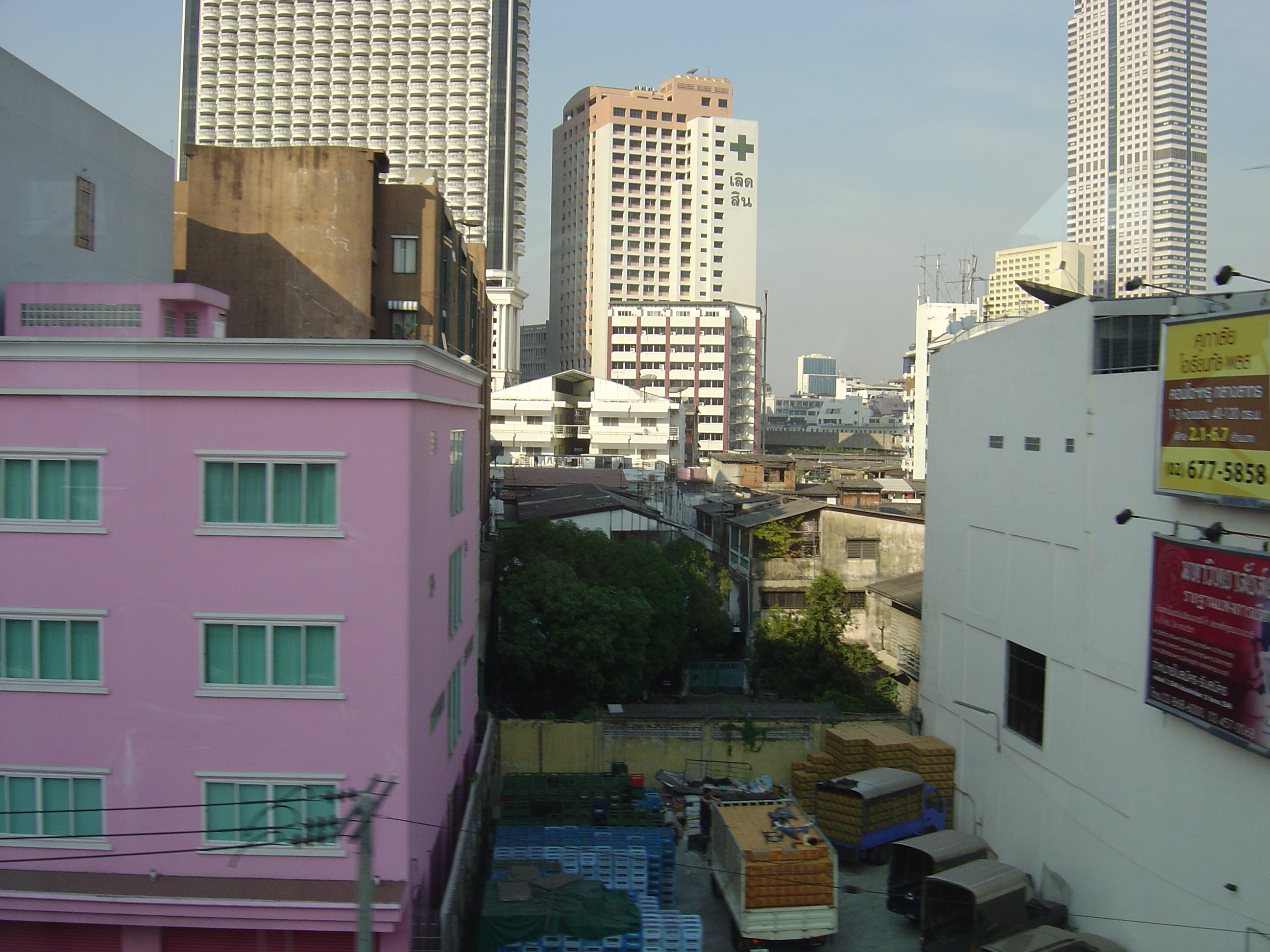 Picture Thailand Bangkok Sky Train 2004-12 73 - Recreation Sky Train