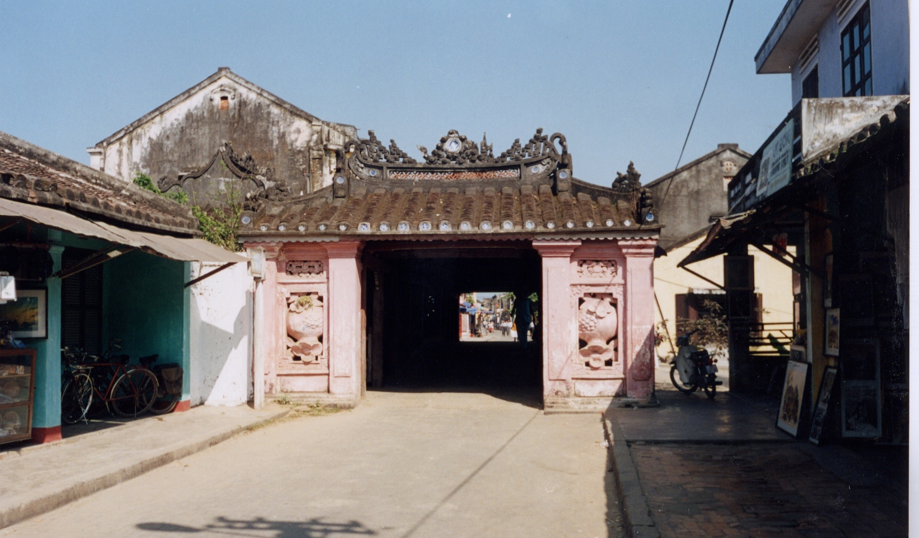 Picture Vietnam 1996-03 9 - Journey Vietnam