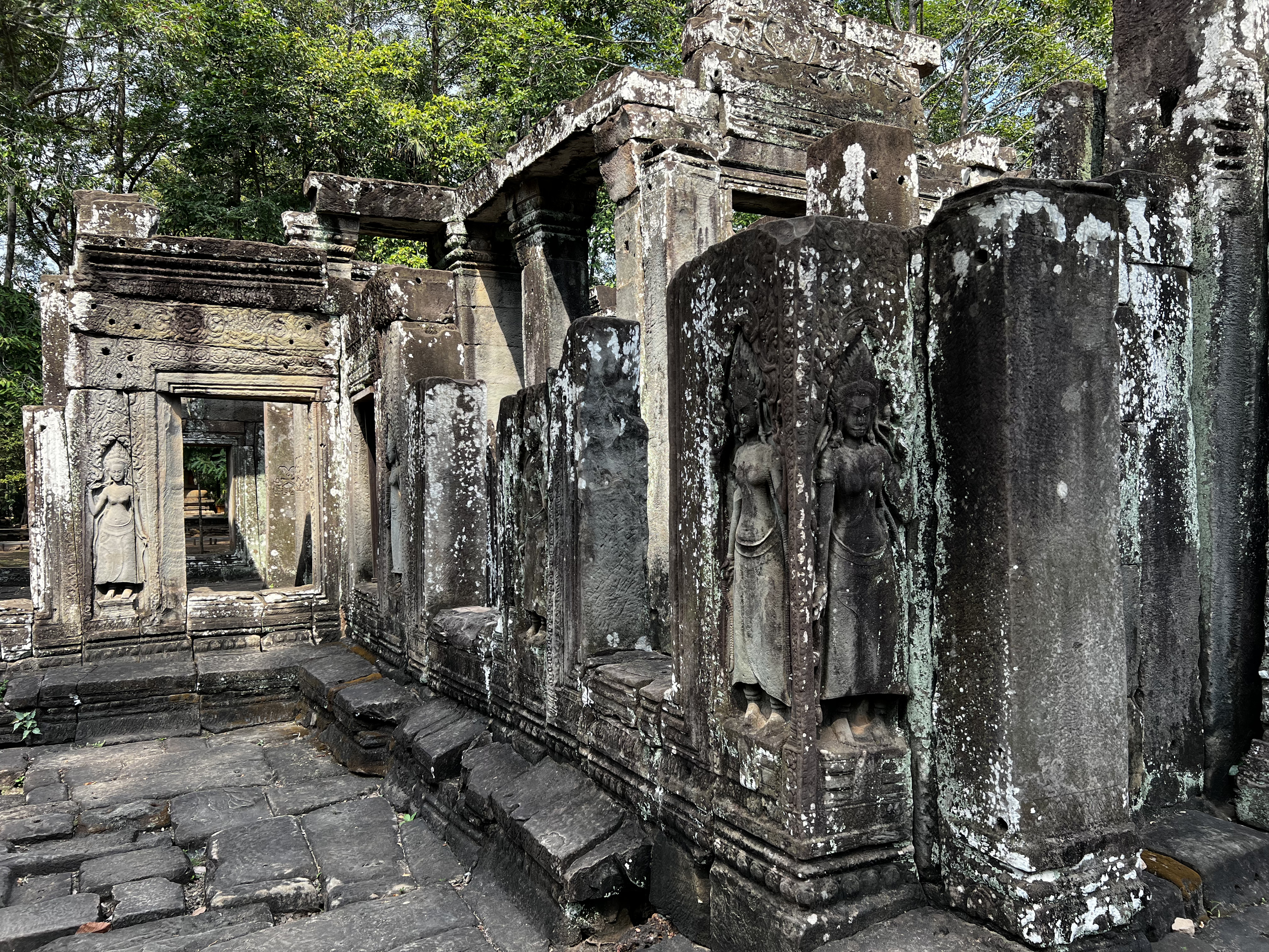 Picture Cambodia Siem Reap Bayon 2023-01 113 - Around Bayon