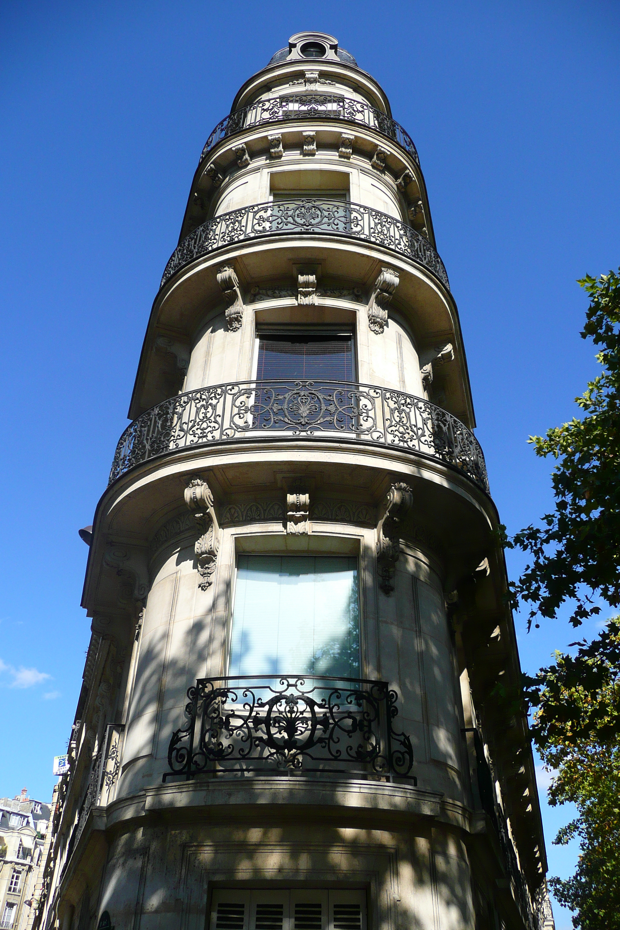 Picture France Paris Avenue de Friedland 2007-09 32 - Discovery Avenue de Friedland