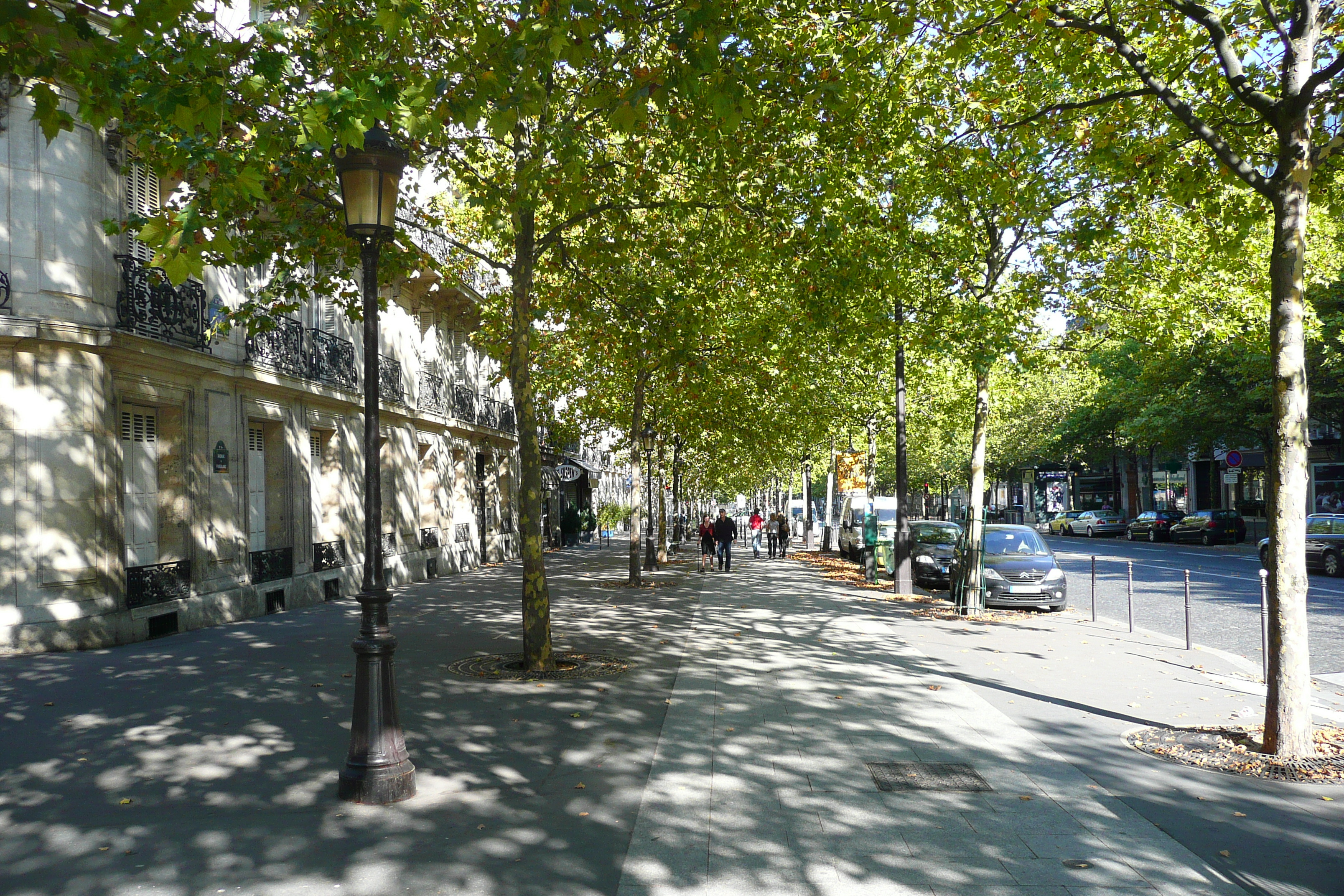 Picture France Paris Avenue de Friedland 2007-09 35 - Center Avenue de Friedland