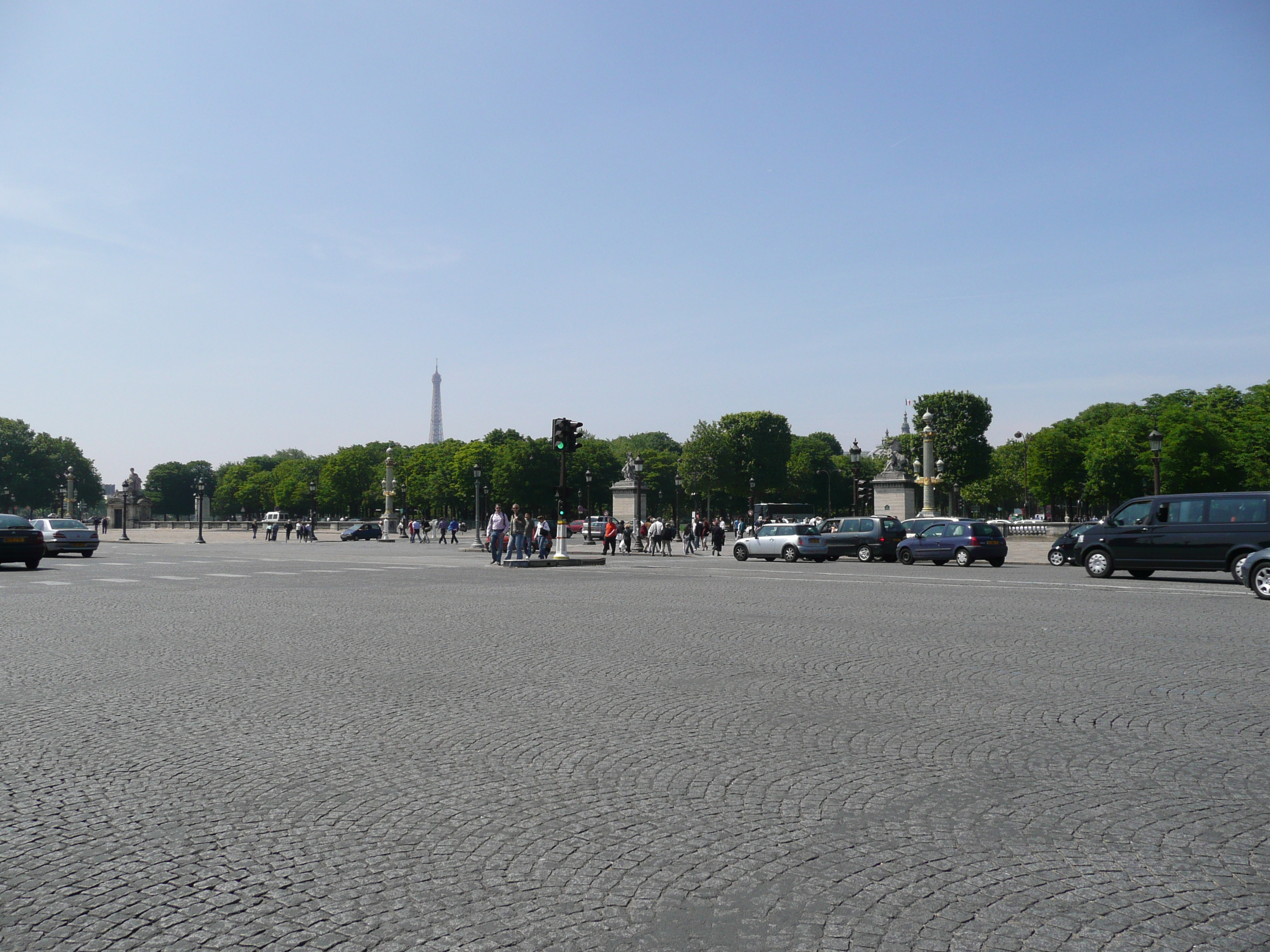 Picture France Paris La Concorde 2007-05 26 - Tour La Concorde