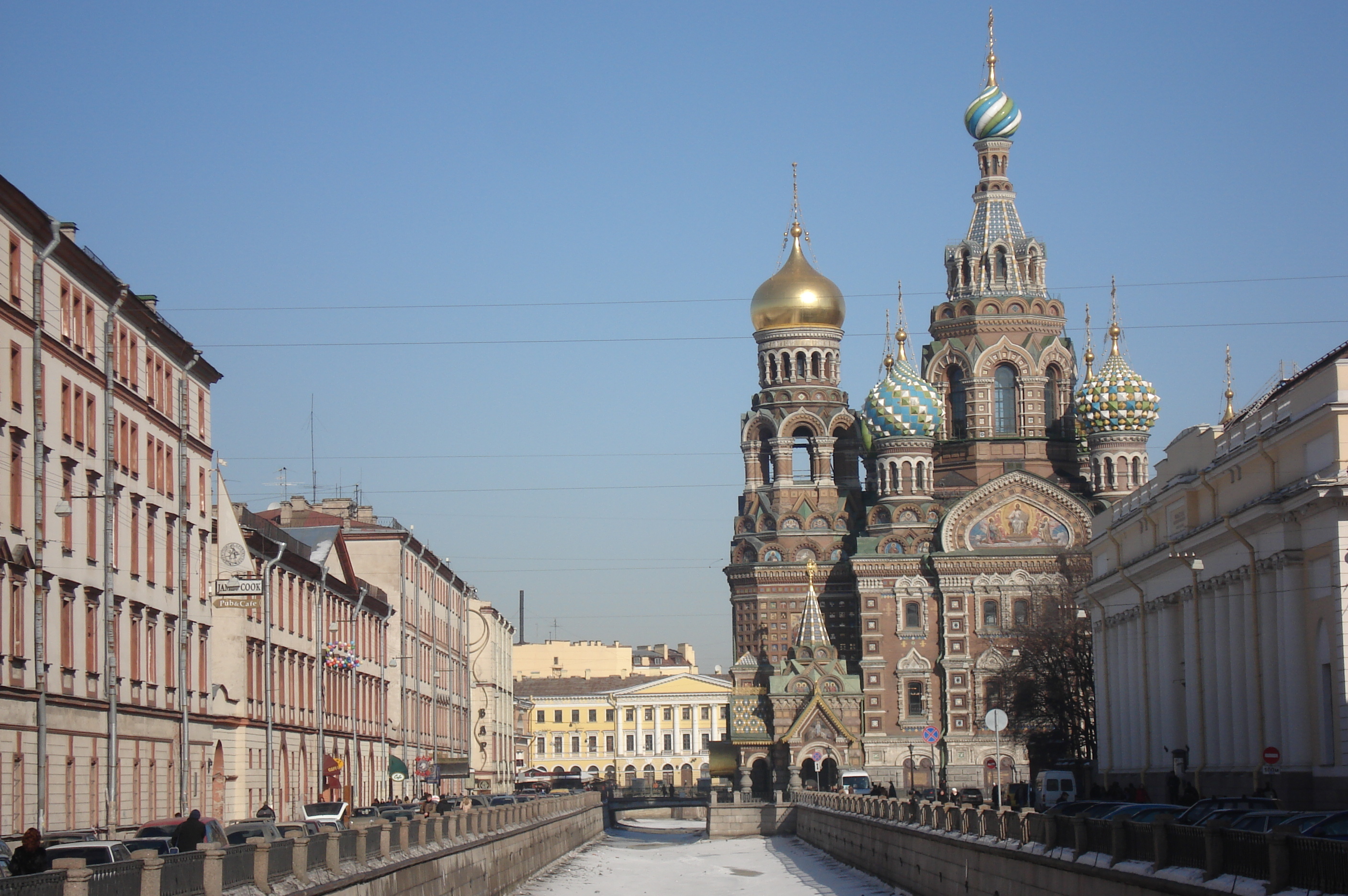 Picture Russia St Petersburg Cathedral of the savior on blood 2006-03 19 - Discovery Cathedral of the savior on blood