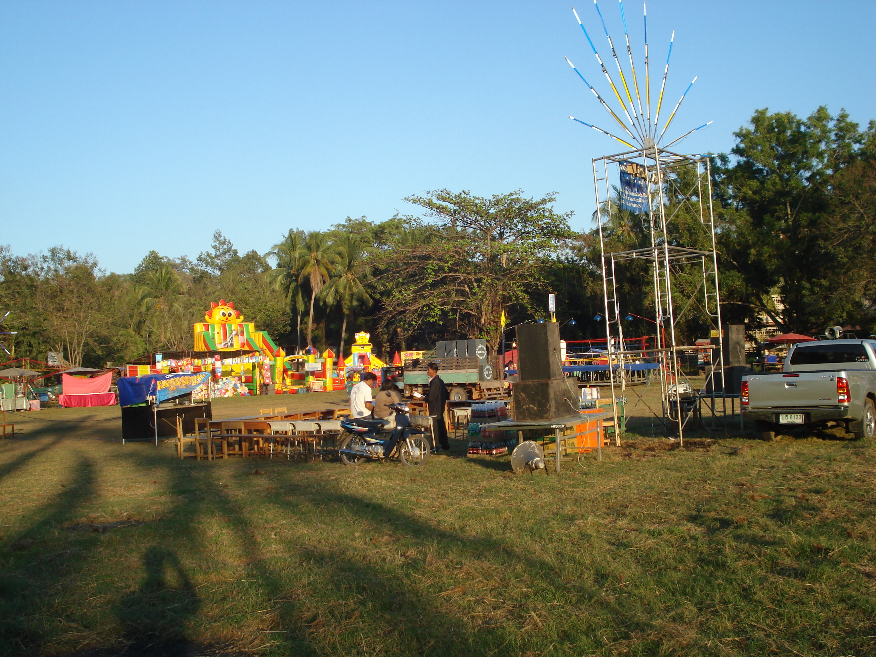 Picture Thailand Phitsanulok Jomthong Road 2008-01 3 - Tours Jomthong Road