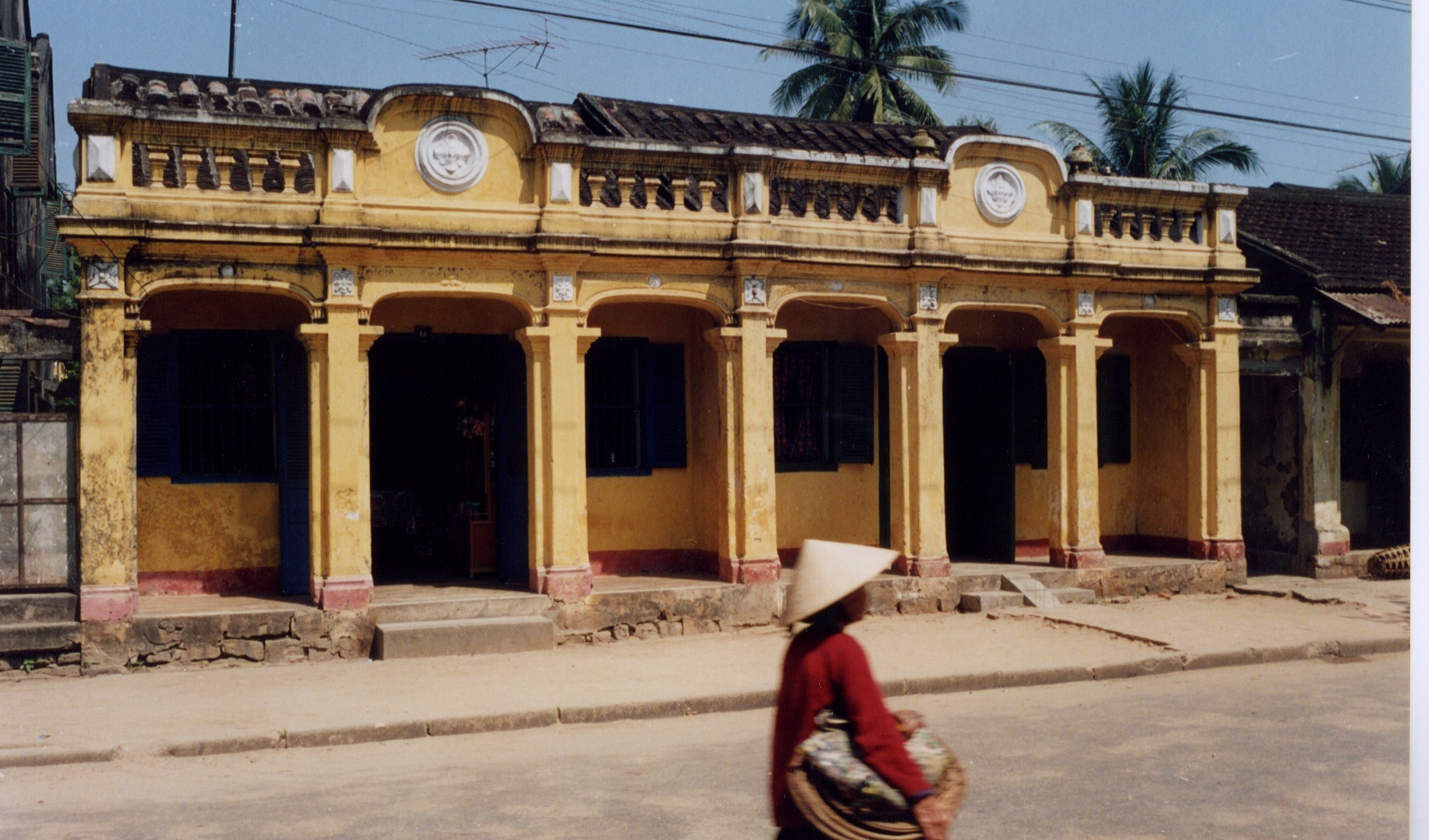 Picture Vietnam 1996-03 2 - Discovery Vietnam