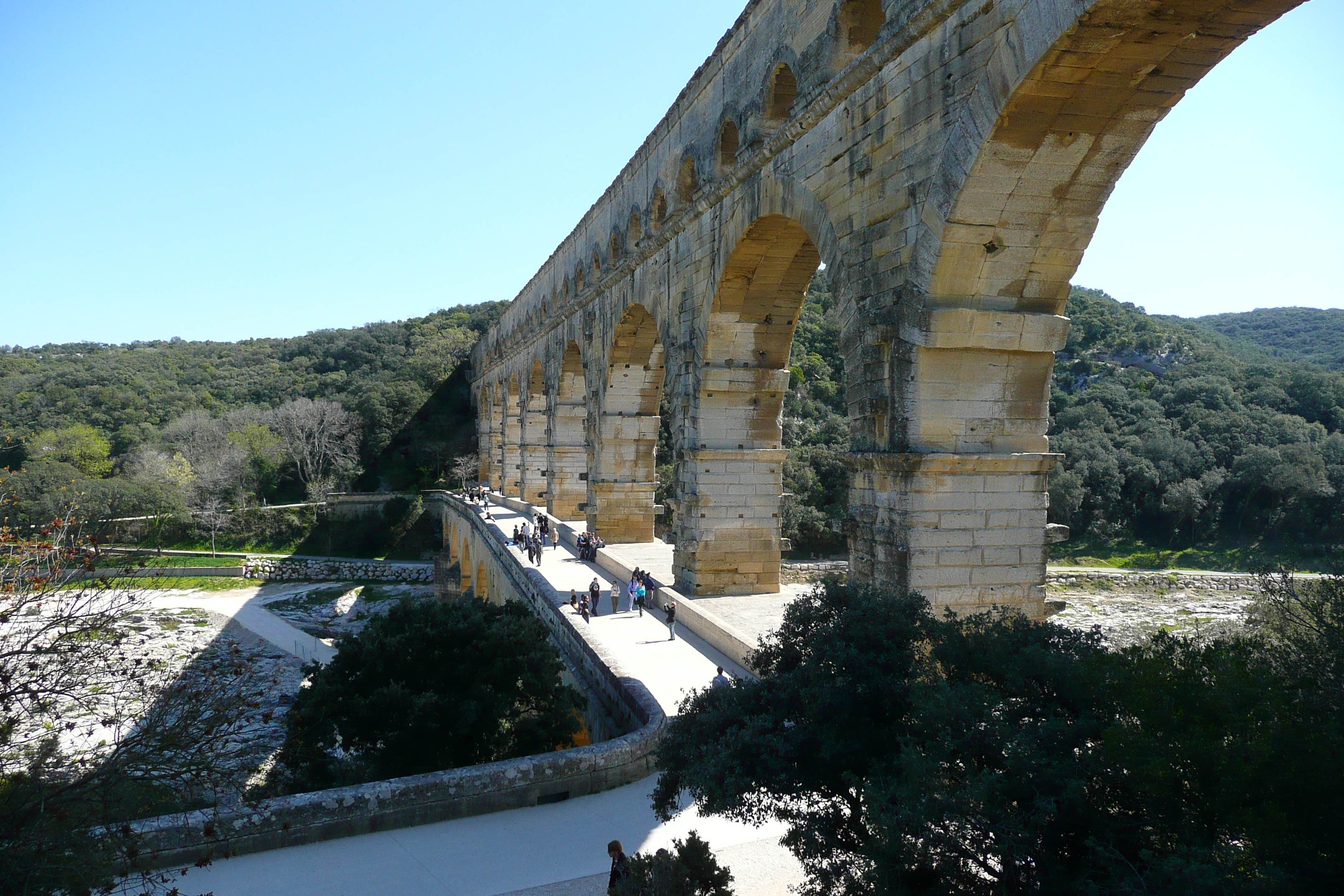 Picture France Pont du Gard 2008-04 0 - Recreation Pont du Gard