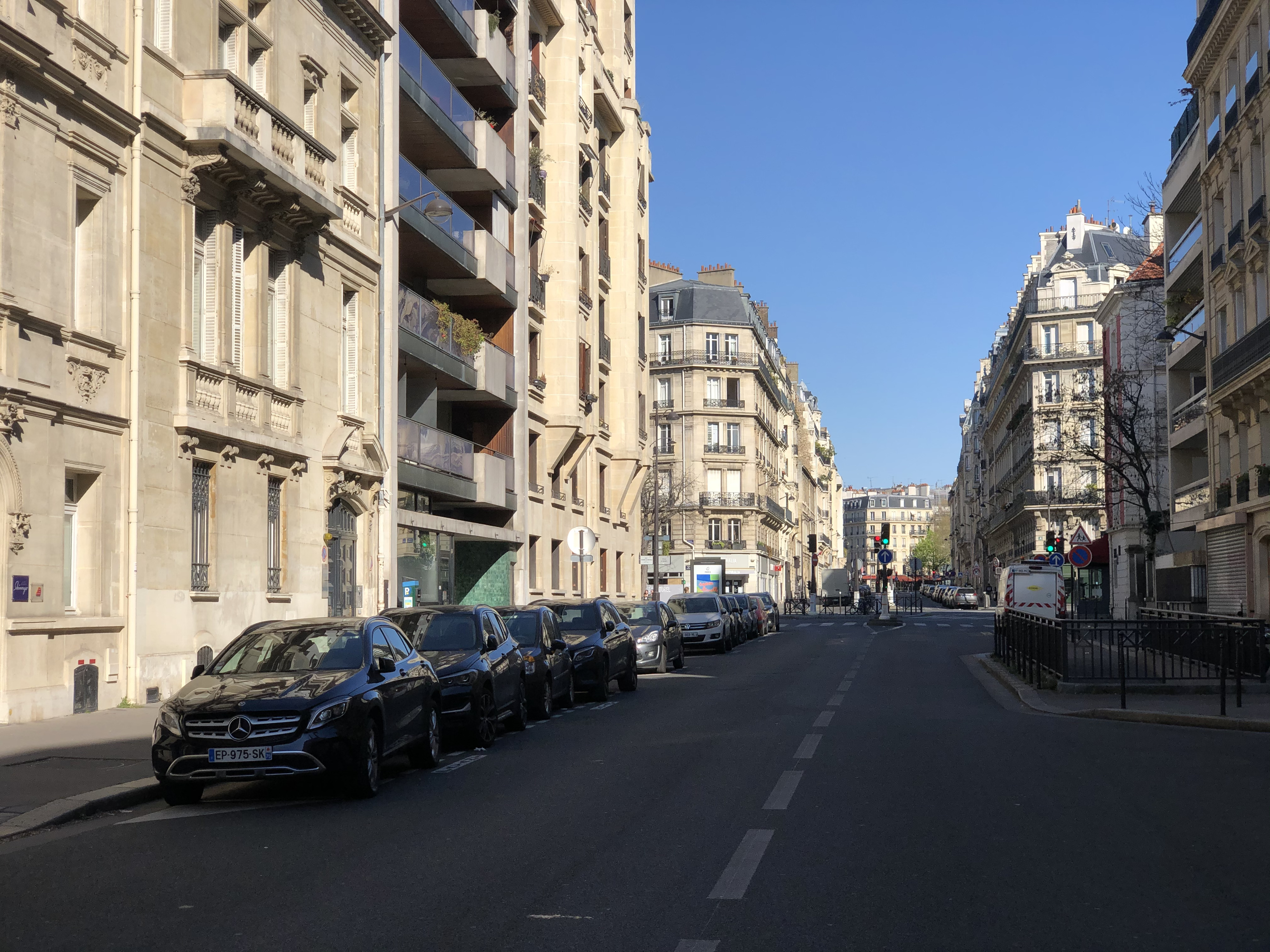 Picture France Paris lockdown 2020-04 138 - Tour Paris lockdown