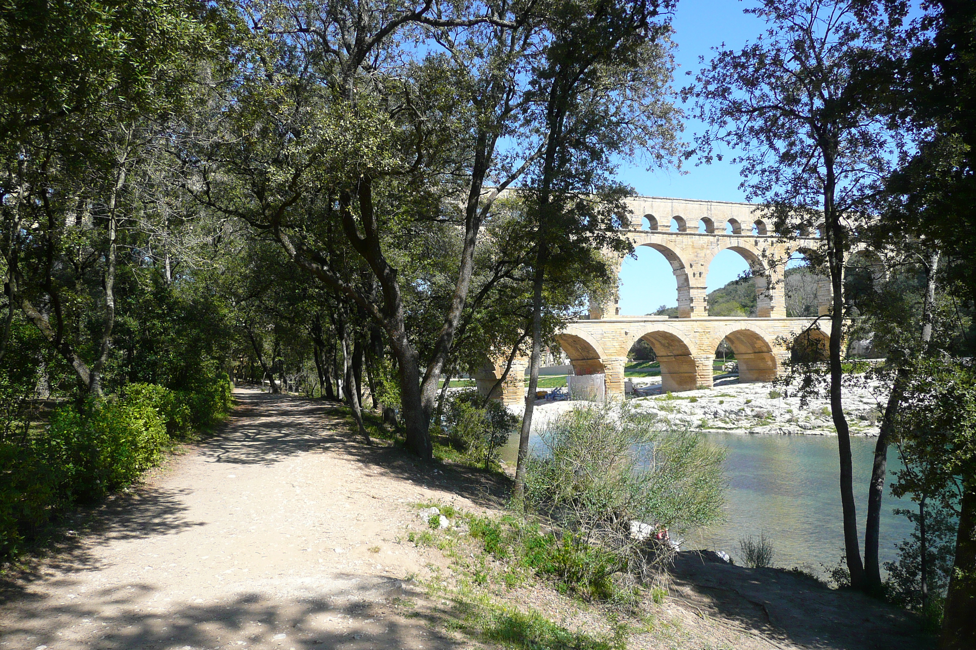 Picture France Pont du Gard 2008-04 4 - Around Pont du Gard