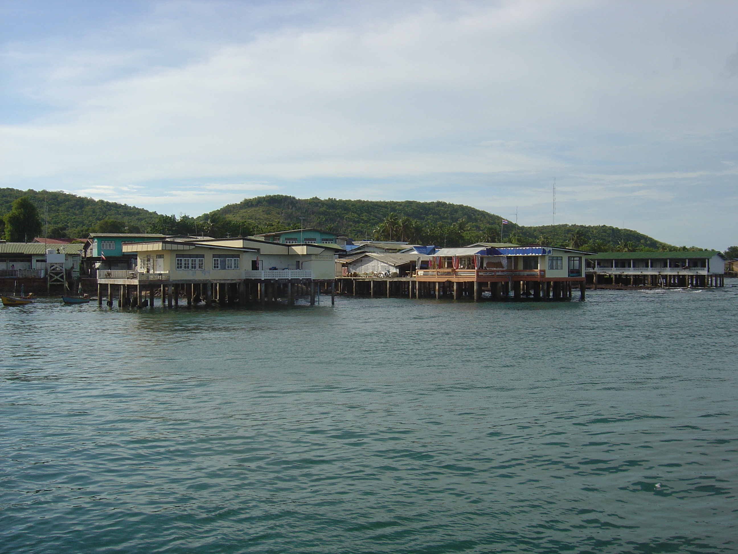 Picture Thailand Pattaya Ko Larn 2005-09 17 - Center Ko Larn