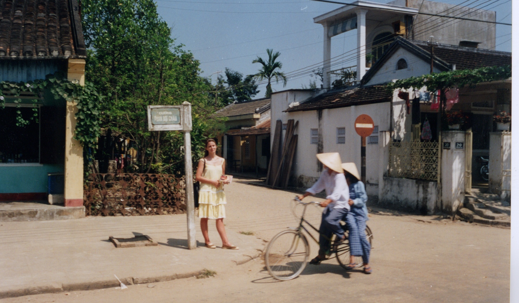 Picture Vietnam 1996-03 27 - Tour Vietnam