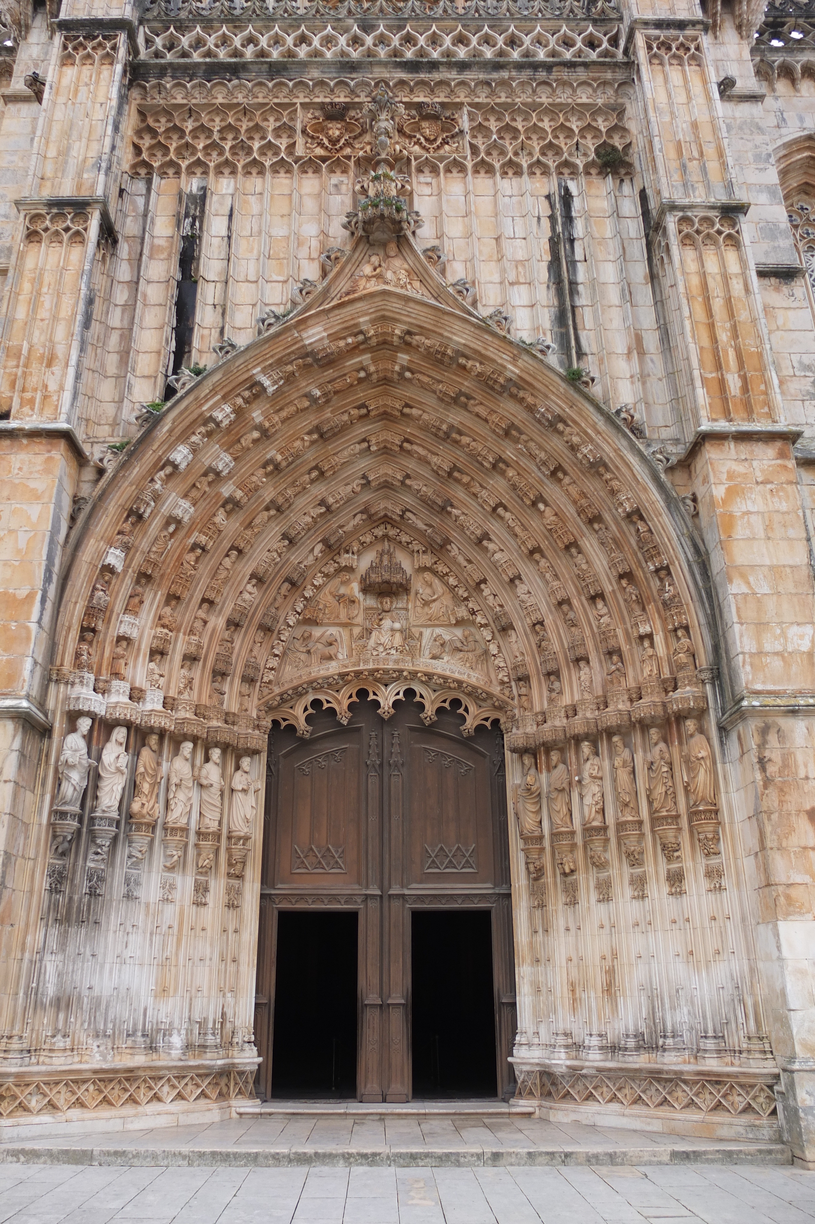 Picture Portugal Batalha 2013-01 127 - Around Batalha