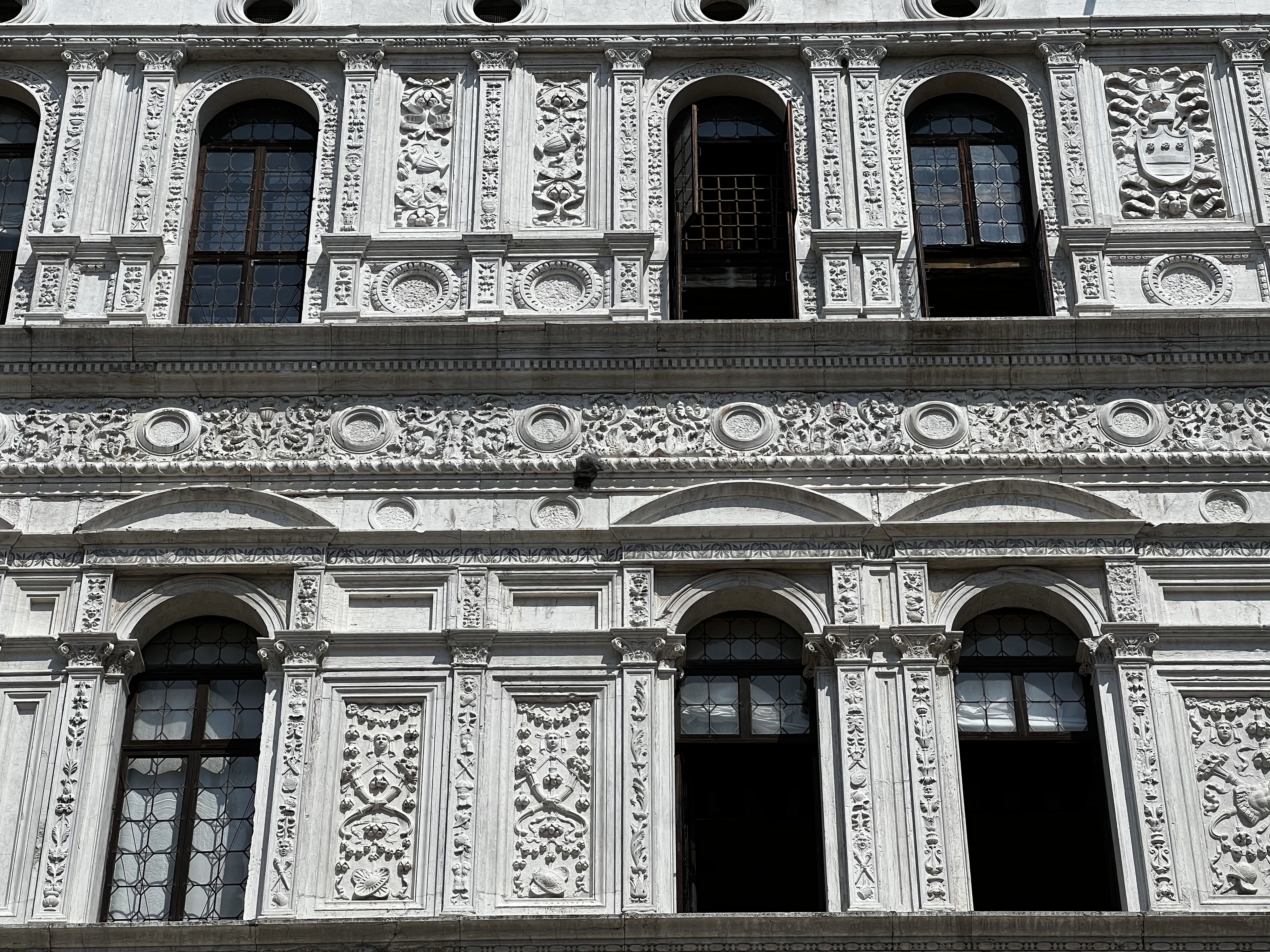 Picture Italy Venice Doge's Palace (Palazzo Ducale) 2022-05 182 - Journey Doge's Palace (Palazzo Ducale)