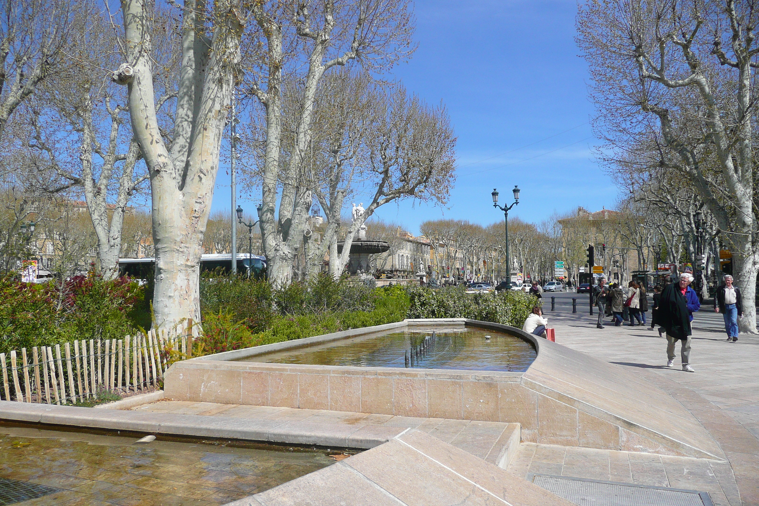 Picture France Aix en Provence Place du General de Gaulle 2008-04 25 - Around Place du General de Gaulle