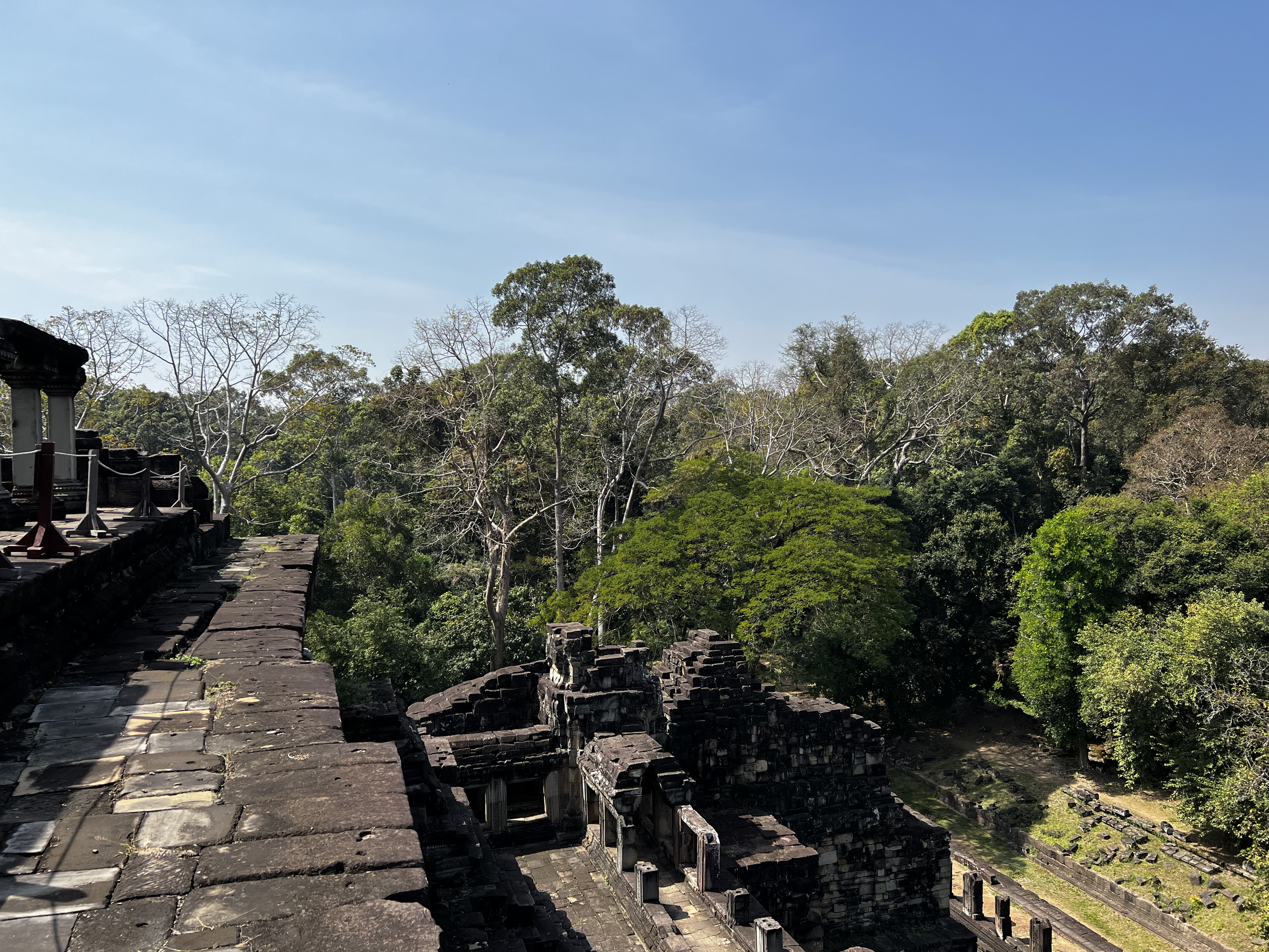 Picture Cambodia Siem Reap Baphuon 2023-01 44 - Center Baphuon