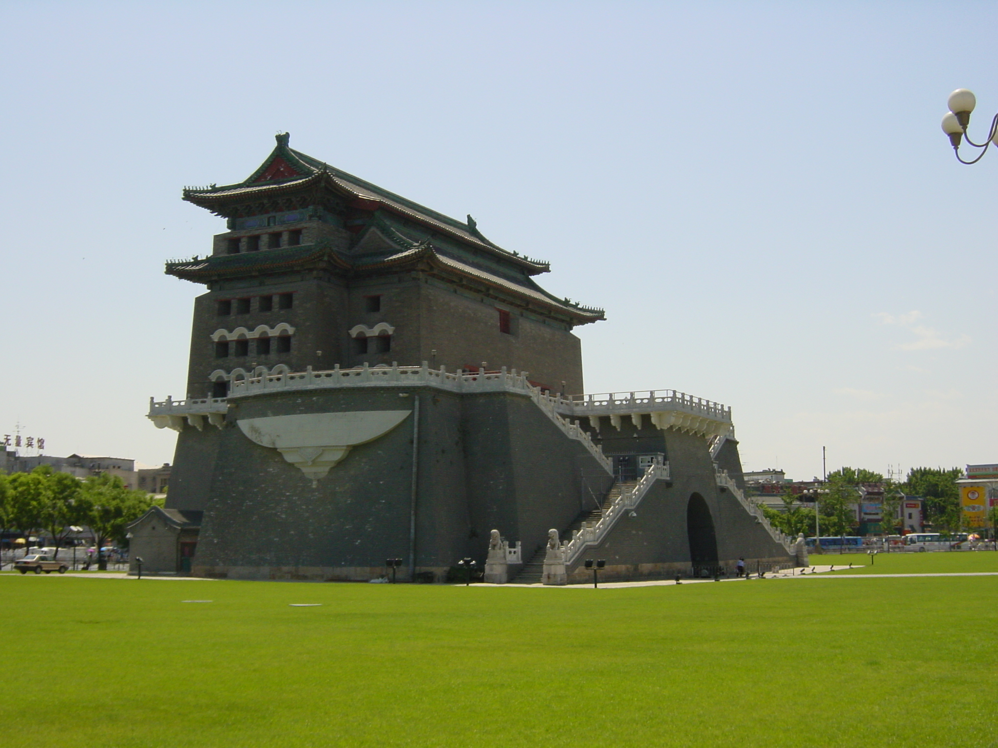 Picture China Beijing Tiananmen 2002-05 23 - Tours Tiananmen