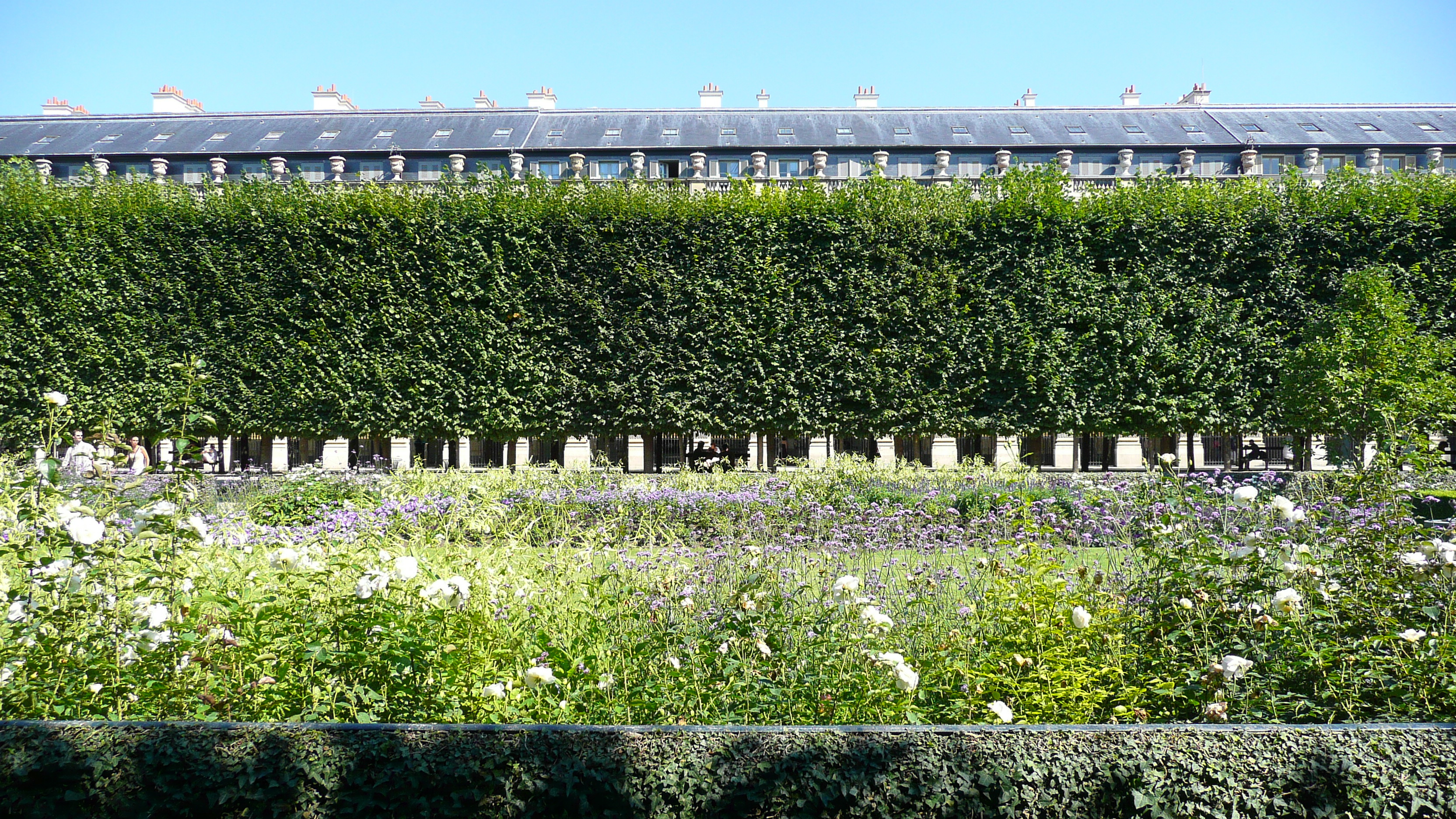 Picture France Paris Palais Royal 2007-08 26 - Around Palais Royal