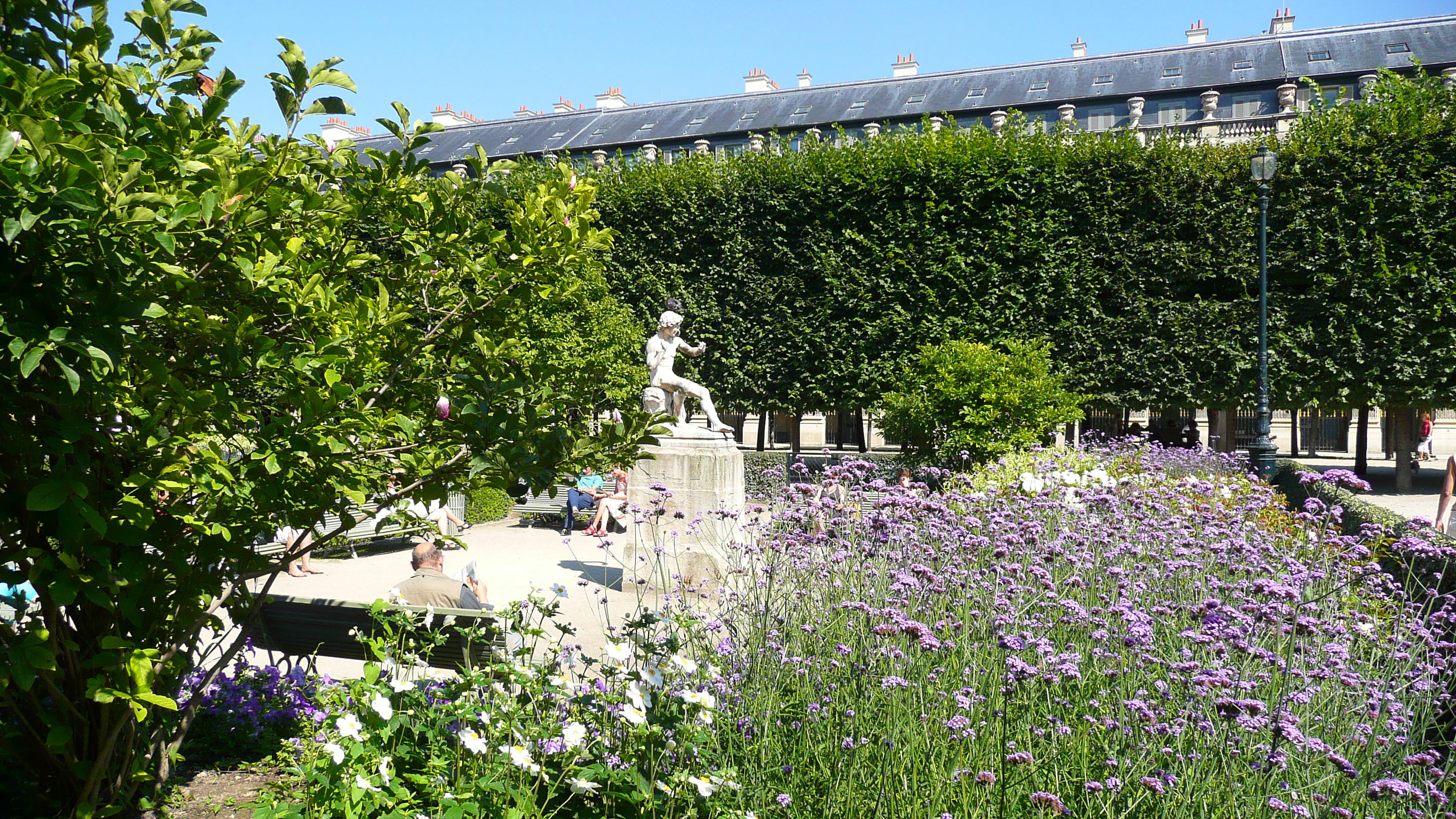 Picture France Paris Palais Royal 2007-08 126 - Center Palais Royal