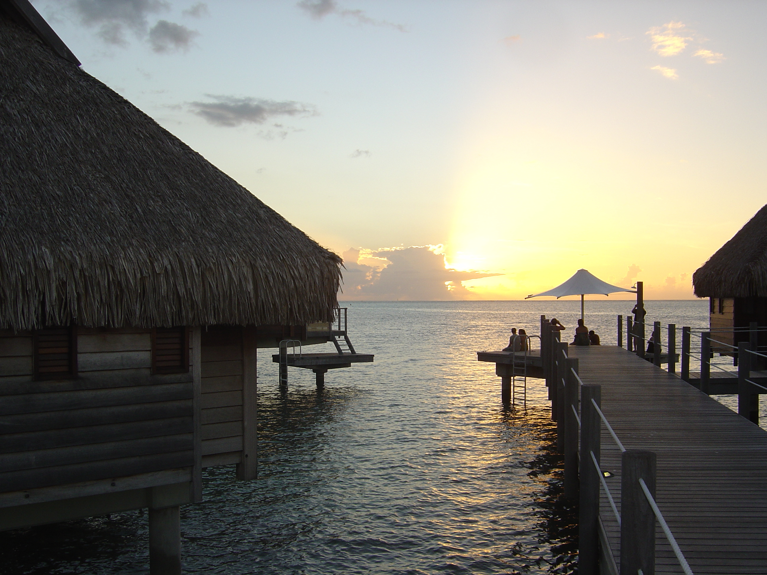 Picture Polynesia Moorea Pearl Resort Hotel 2006-04 9 - Center Pearl Resort Hotel