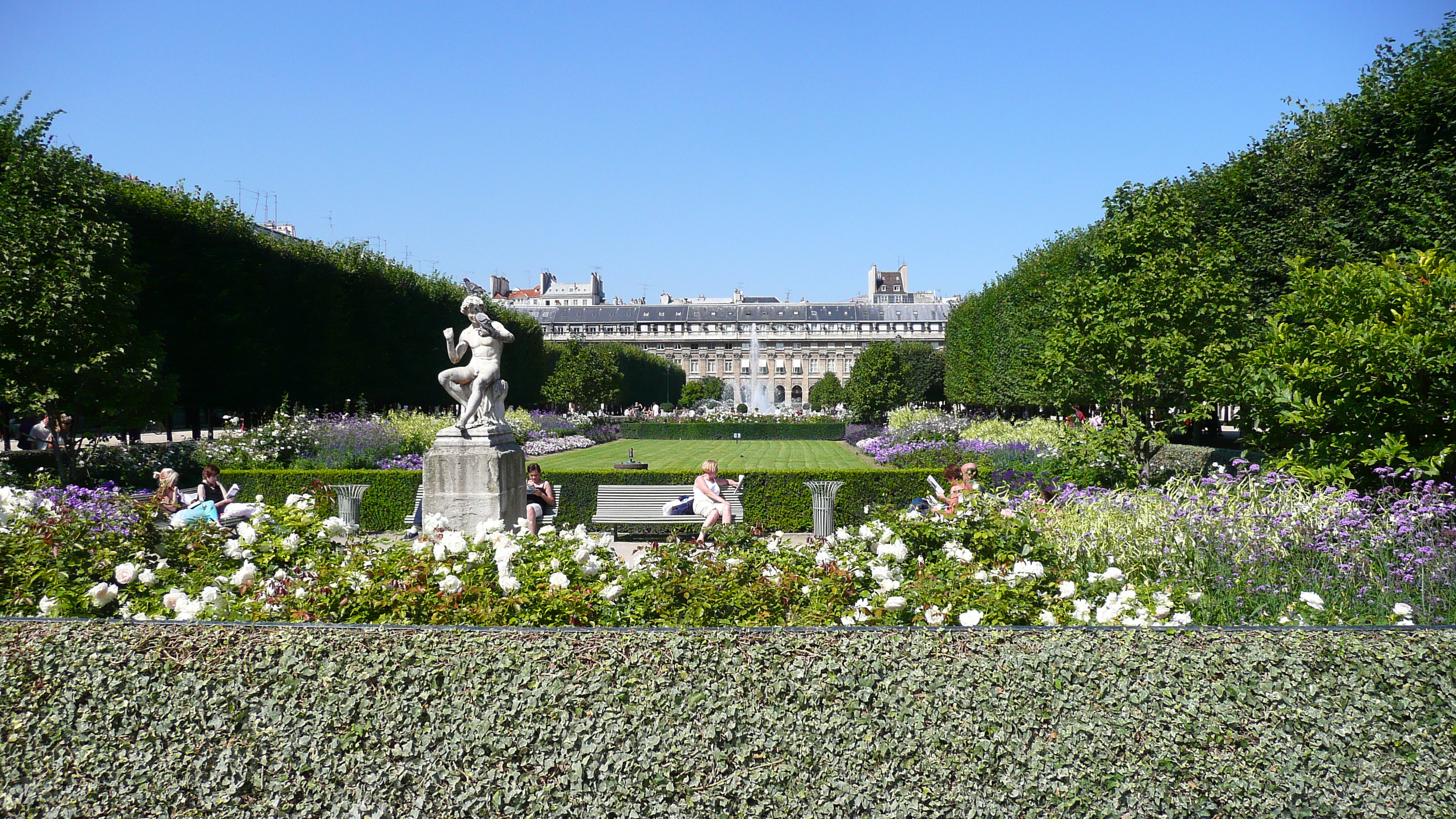 Picture France Paris Palais Royal 2007-08 78 - History Palais Royal