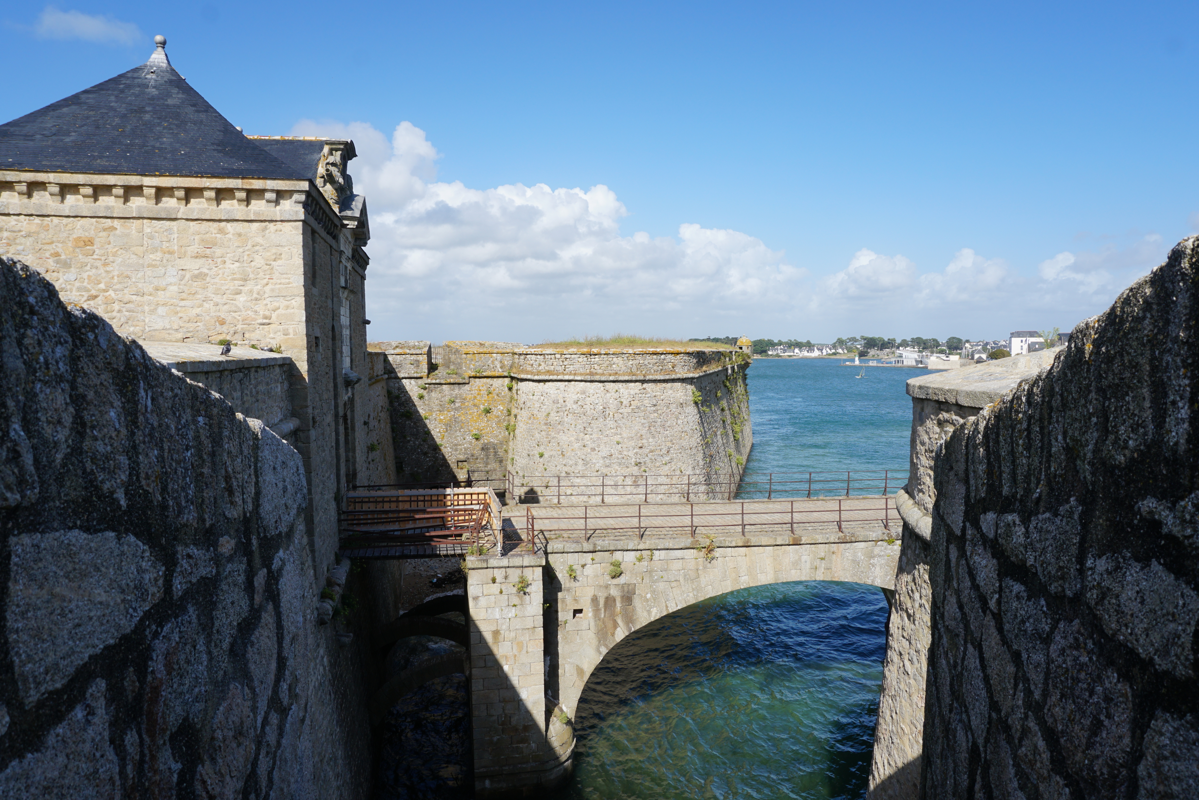 Picture France Port Louis Citadelle 2016-08 73 - Tours Citadelle