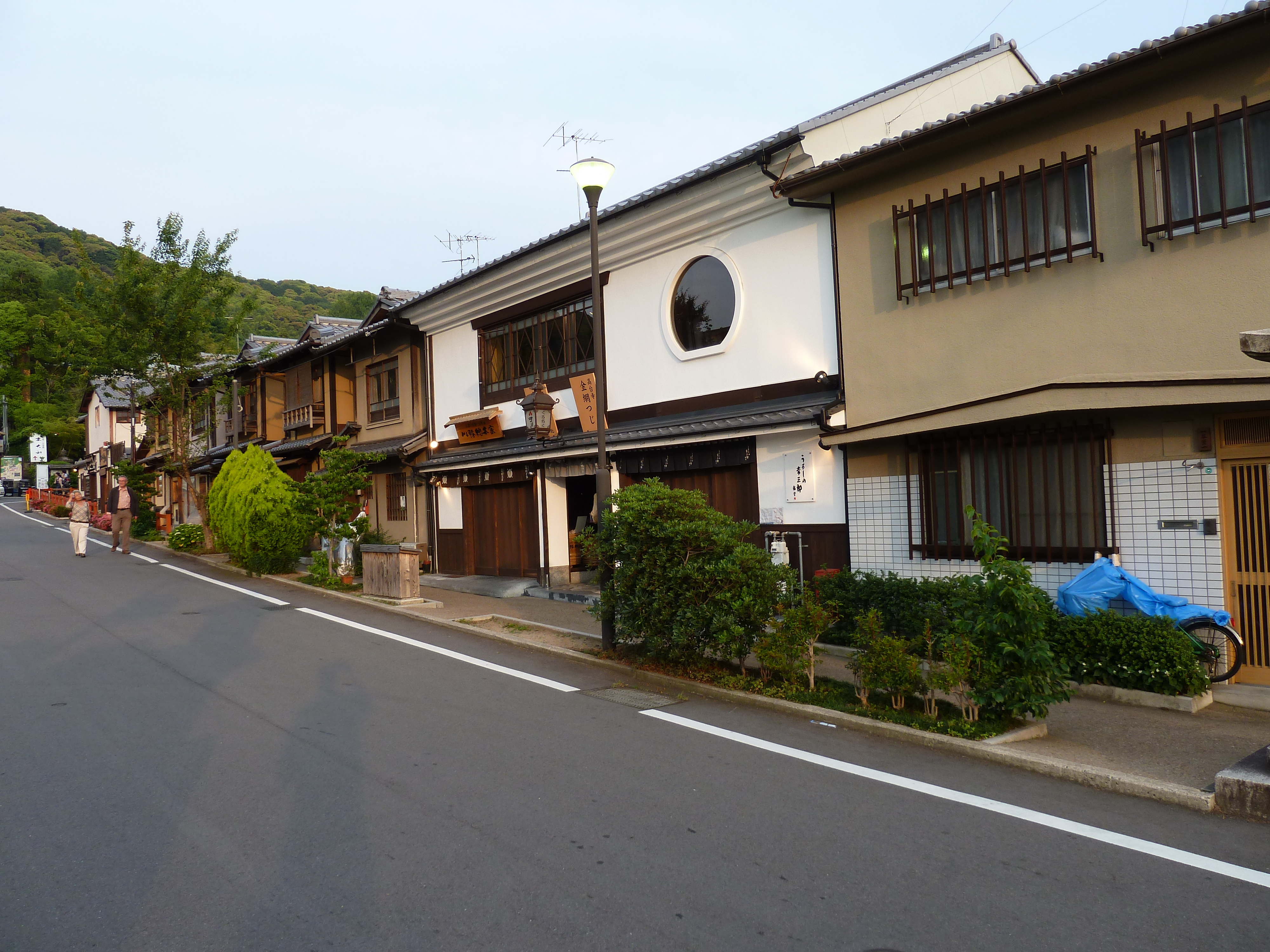 Picture Japan Kyoto Ninenzaka 2010-06 64 - History Ninenzaka