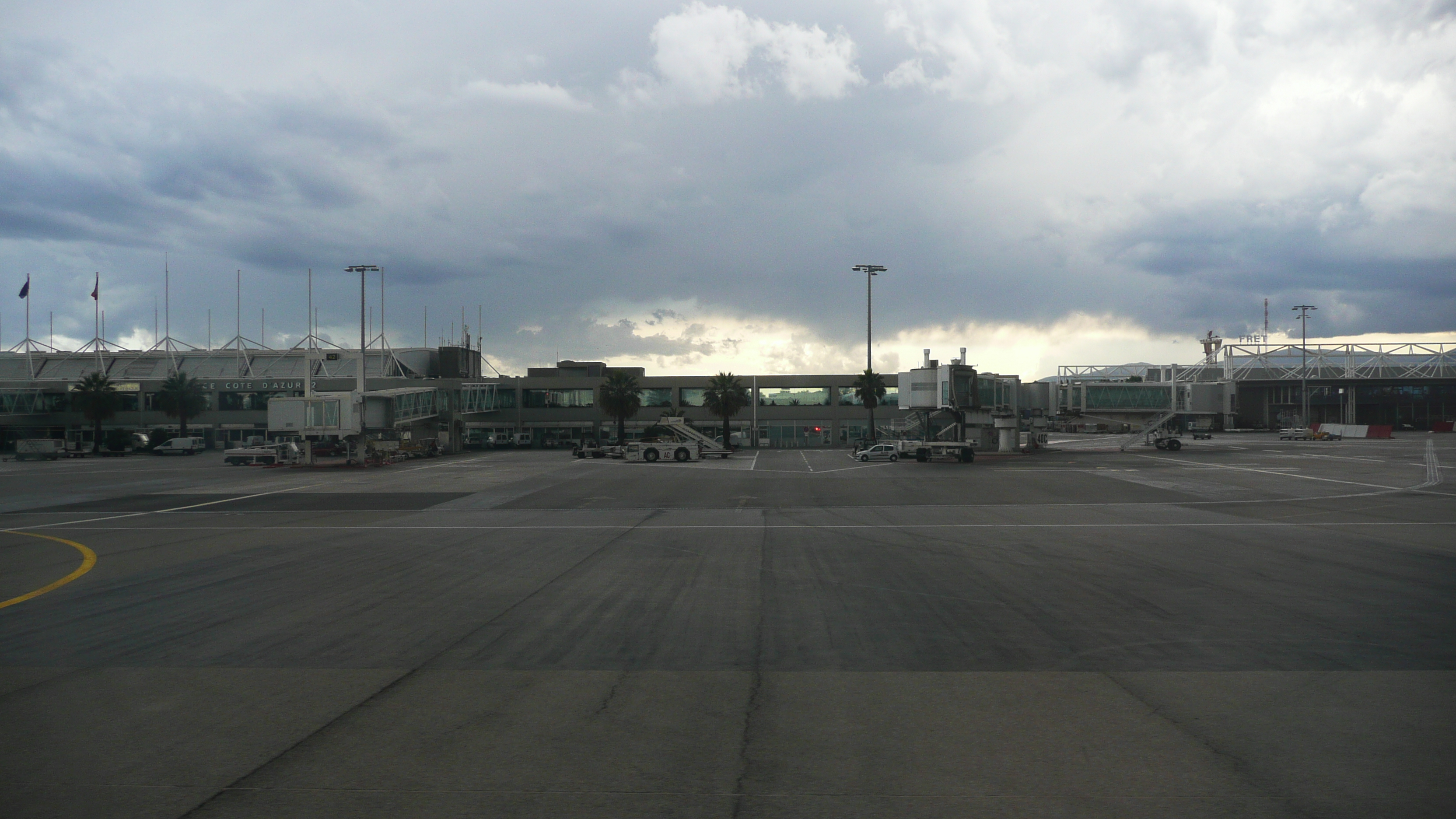 Picture France Nice Airport 2007-07 20 - Tour Nice Airport