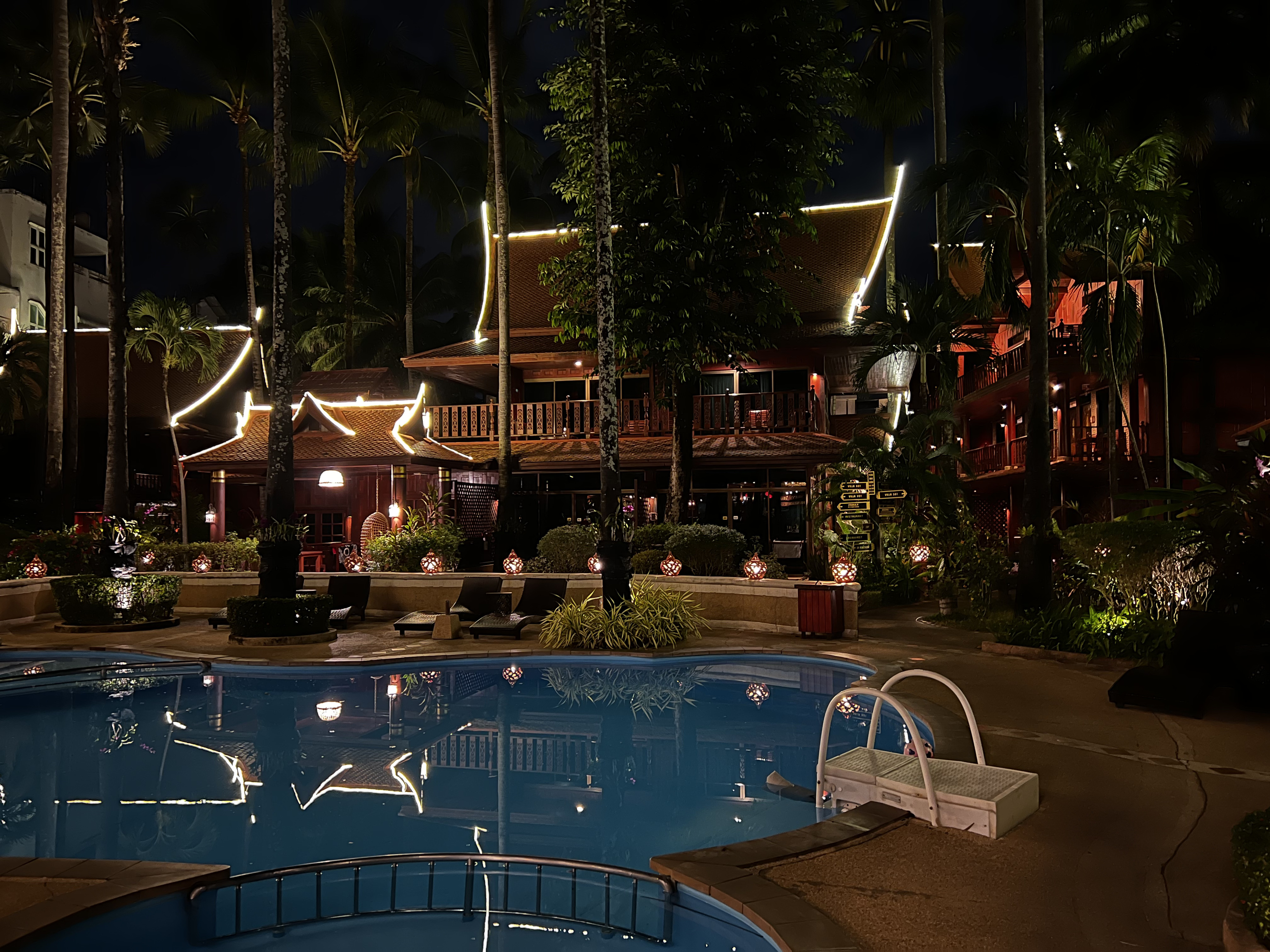 Picture Thailand Phuket Patong Royal Phawadee Village Hotel 2021-12 42 - Tours Royal Phawadee Village Hotel