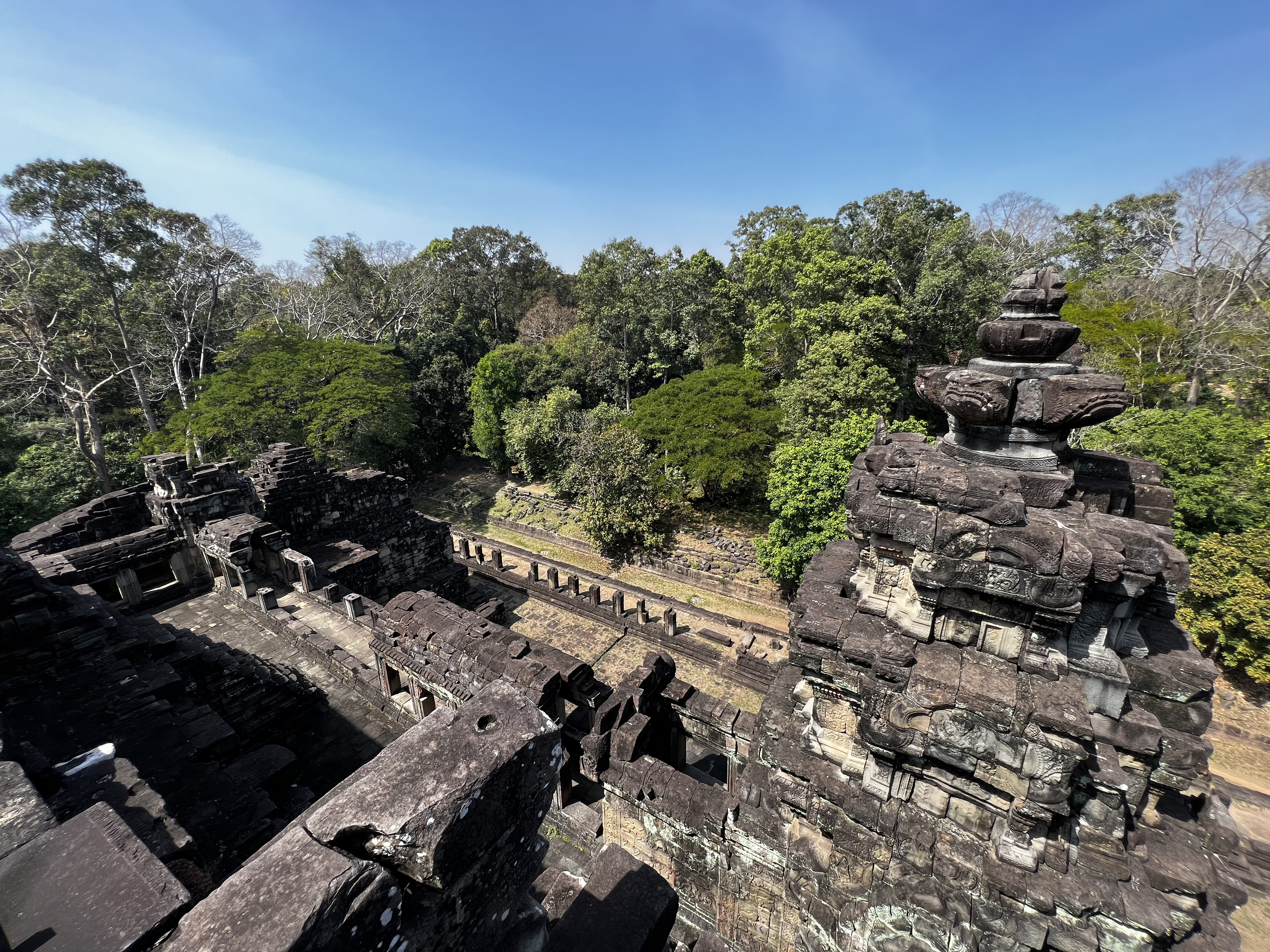 Picture Cambodia Siem Reap Baphuon 2023-01 22 - Center Baphuon