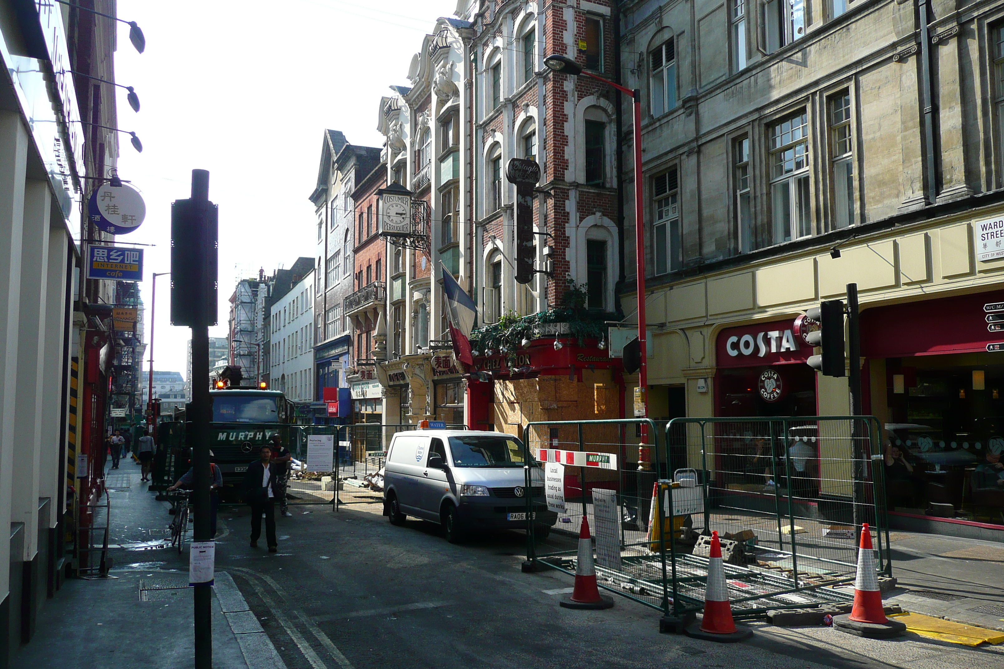 Picture United Kingdom London Shaftesbury Avenue 2007-09 39 - Tour Shaftesbury Avenue