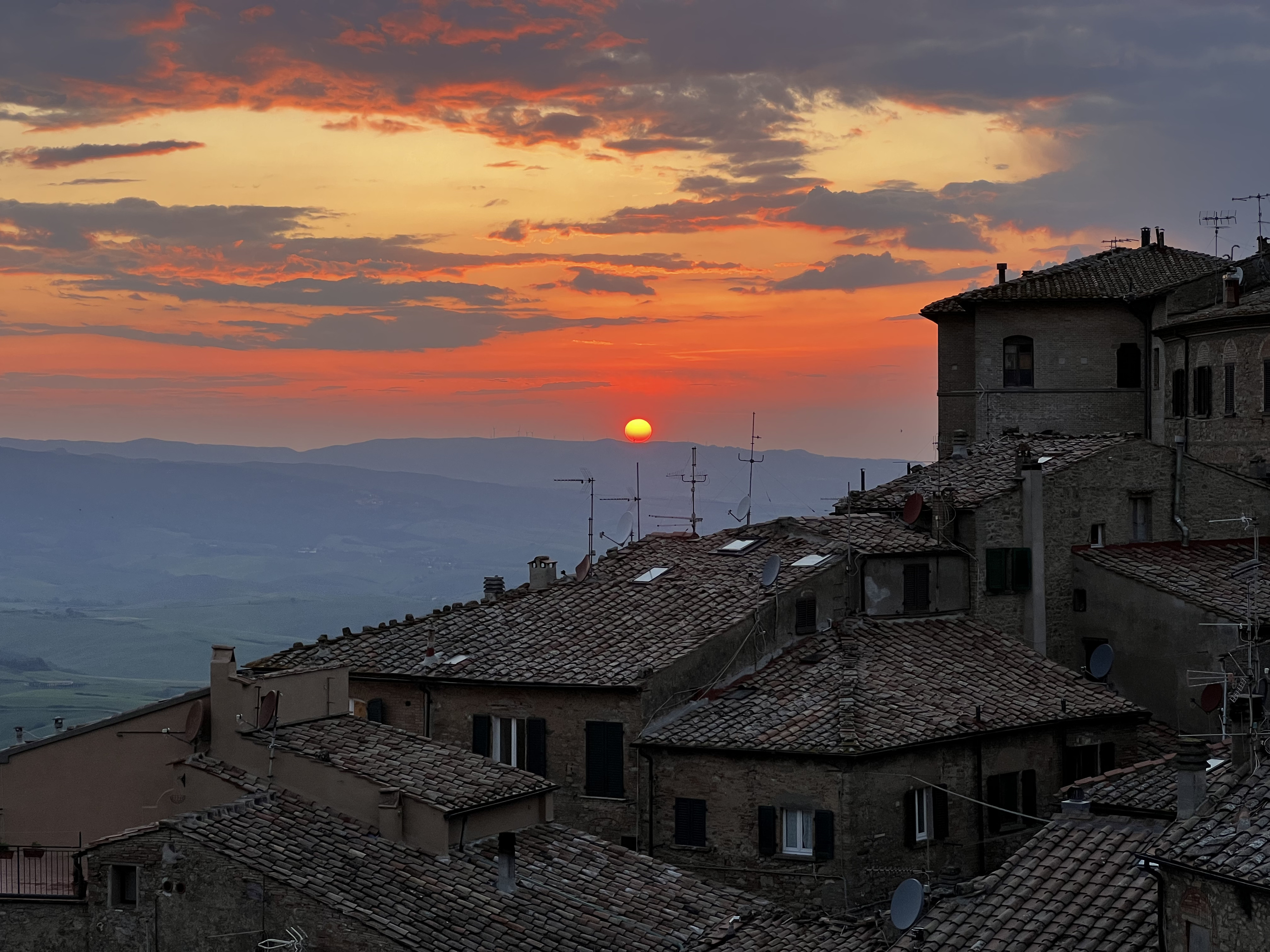 Picture Italy Volterra 2022-05 5 - Center Volterra