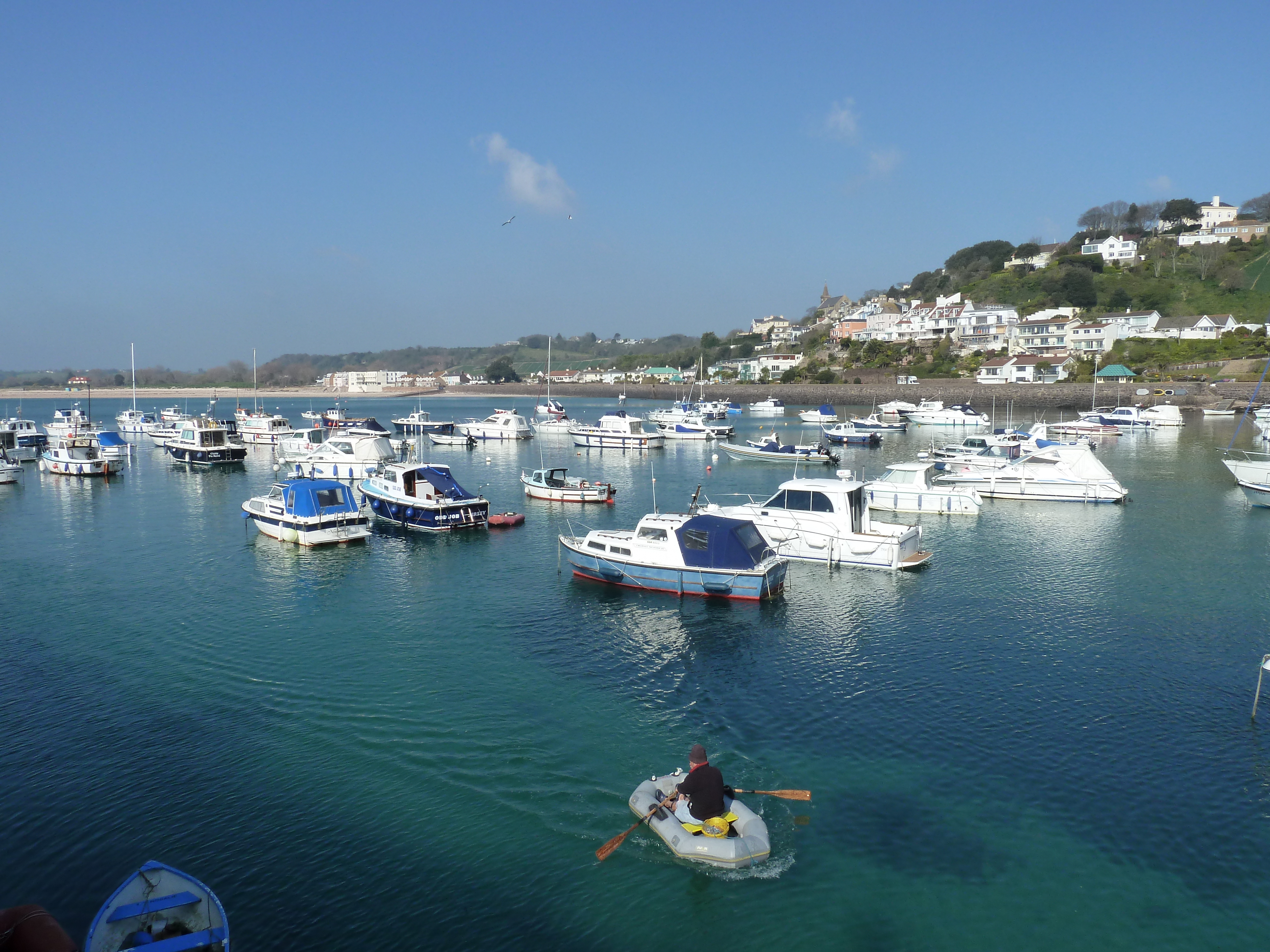 Picture Jersey Jersey Gorey 2010-04 15 - Tours Gorey