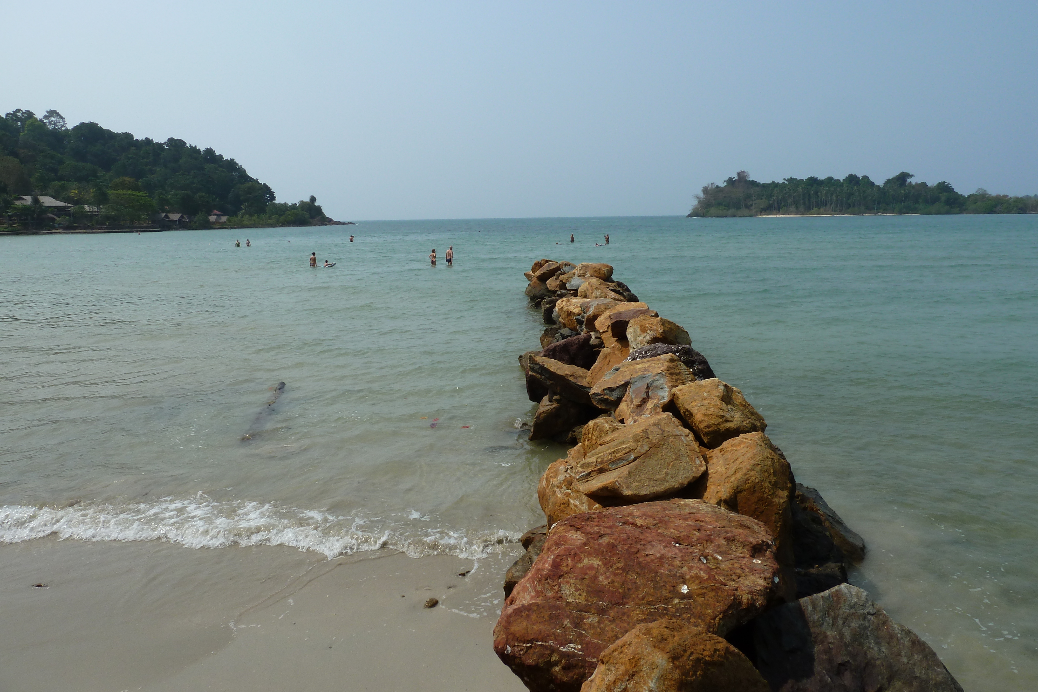 Picture Thailand Ko Chang Klong Prao beach 2011-02 21 - Center Klong Prao beach