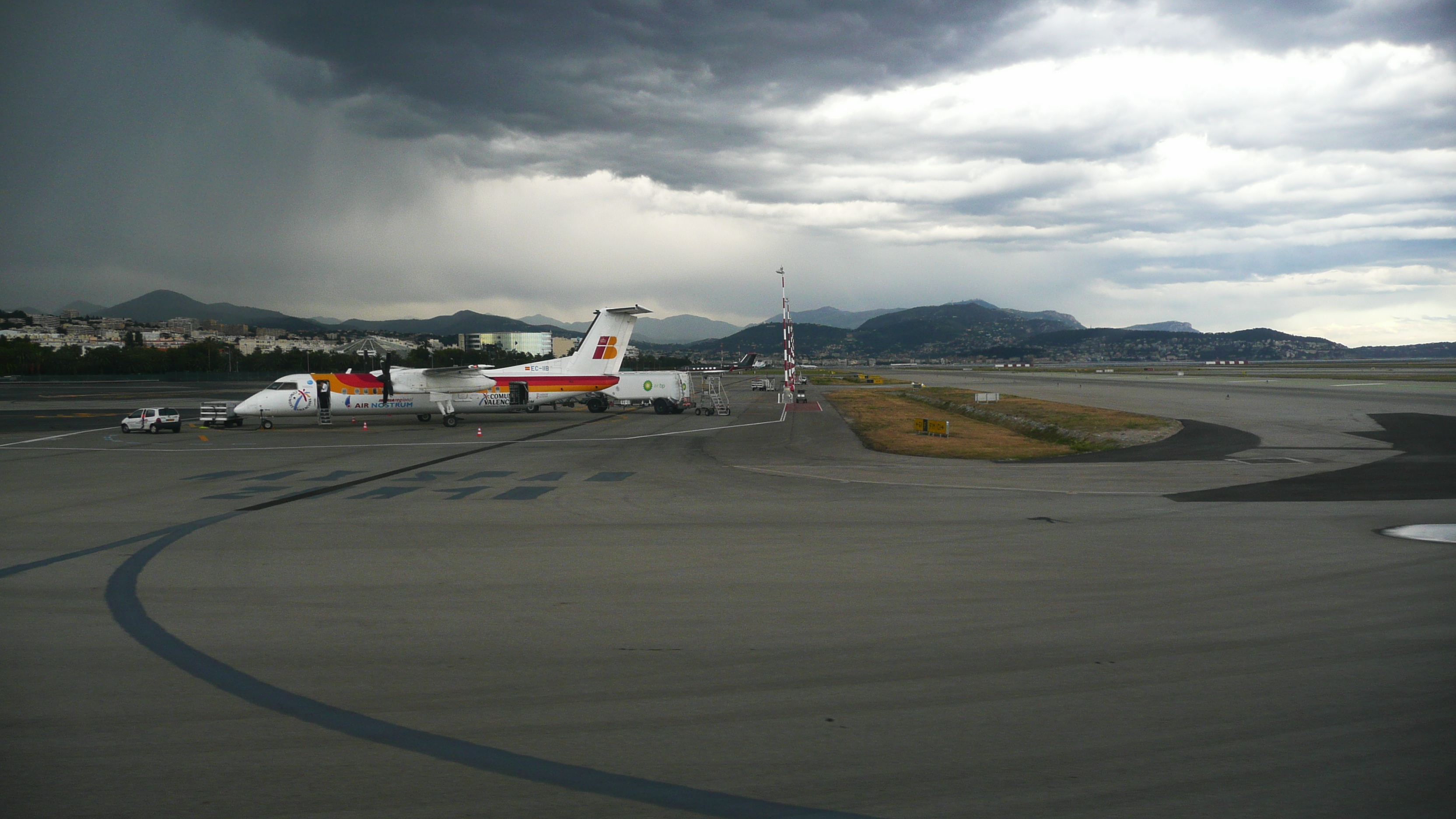 Picture France Nice Airport 2007-07 19 - Center Nice Airport