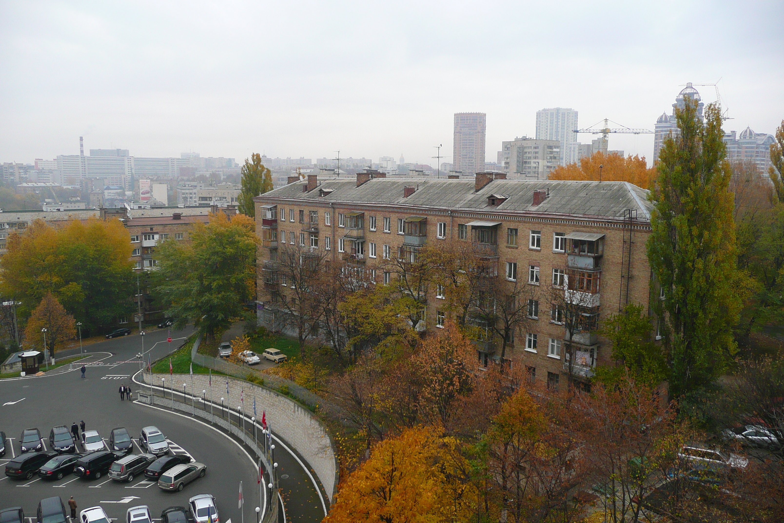 Picture Ukraine Kiev President Hotel 2007-11 43 - History President Hotel