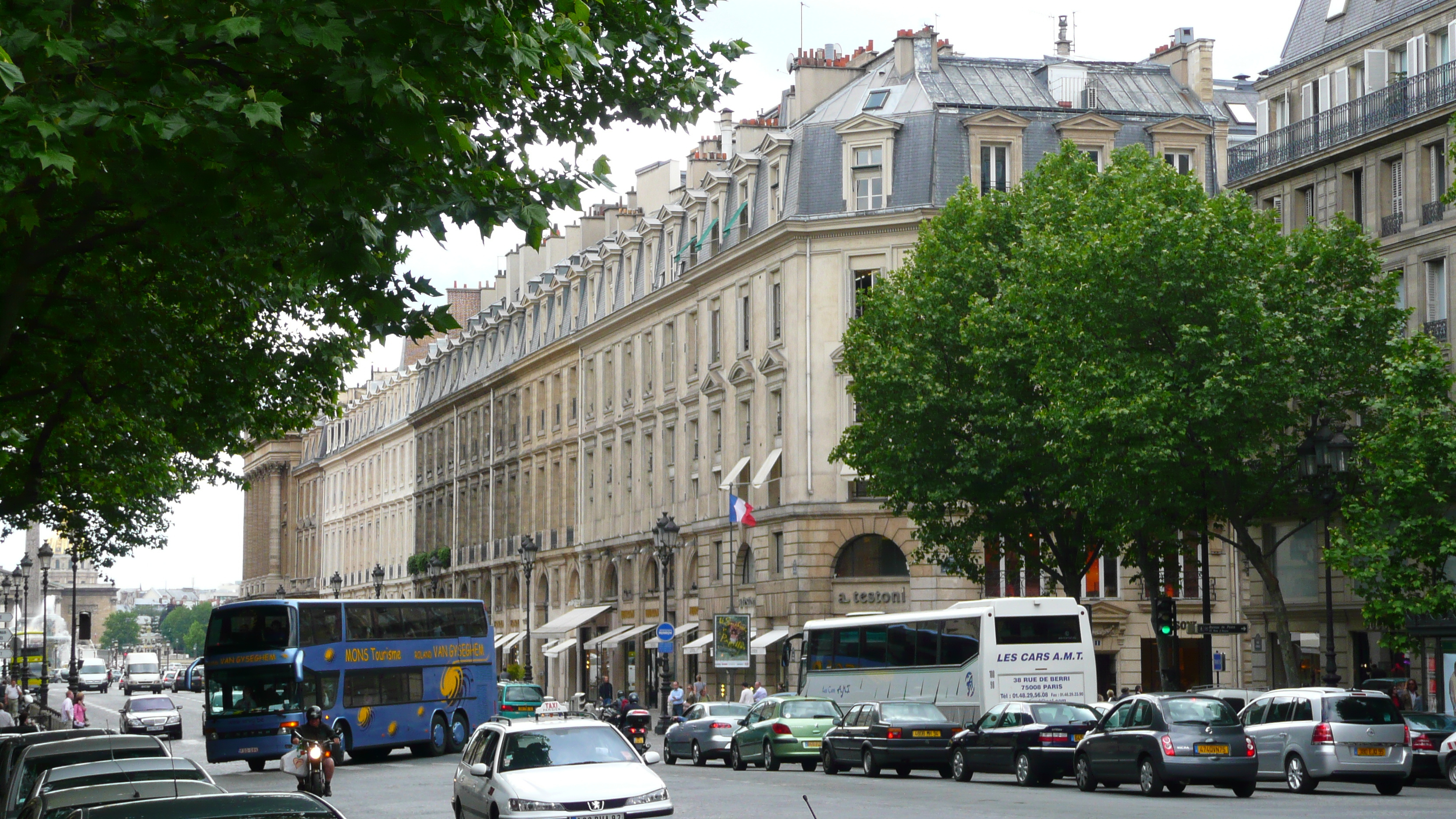 Picture France Paris La Madeleine 2007-05 69 - Tour La Madeleine