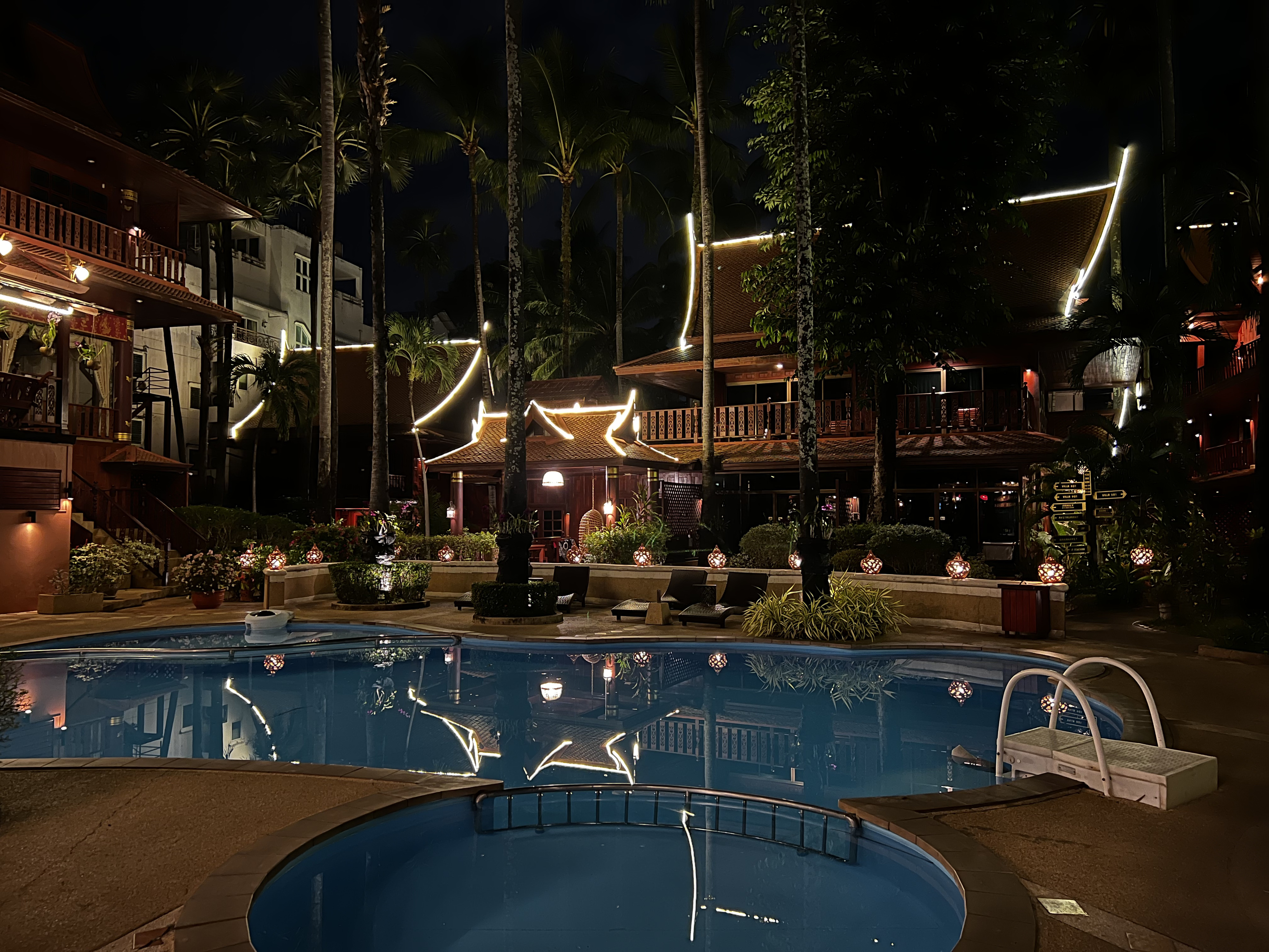 Picture Thailand Phuket Patong Royal Phawadee Village Hotel 2021-12 2 - Discovery Royal Phawadee Village Hotel